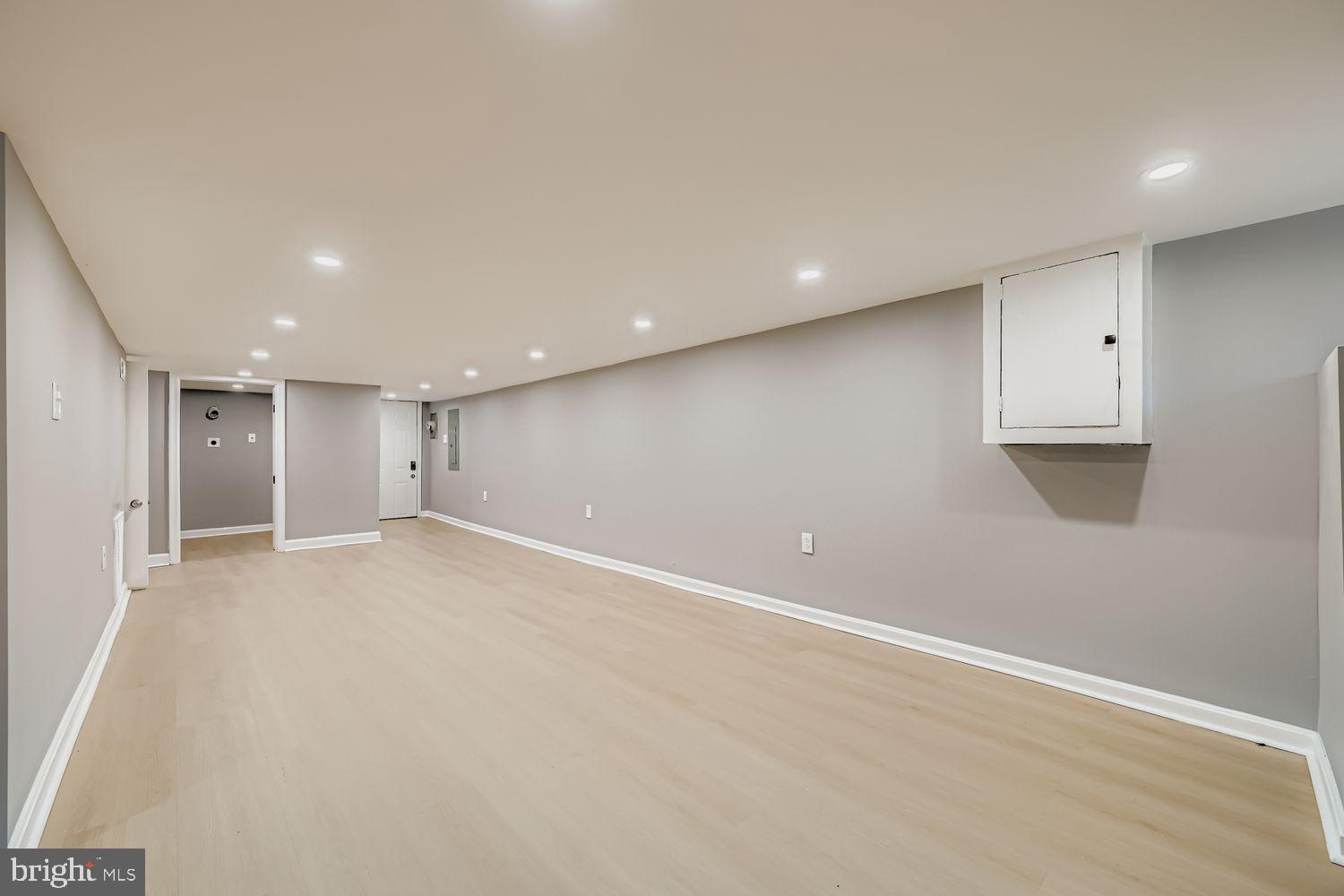 EASTWOOD - Residential