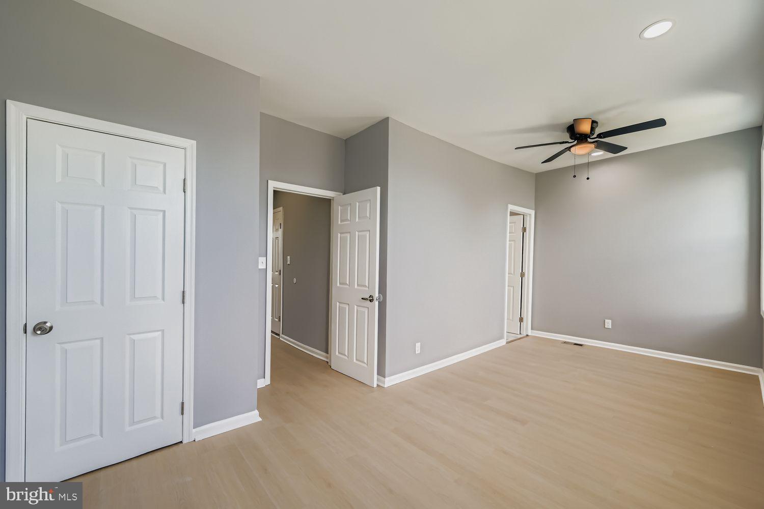 EASTWOOD - Residential