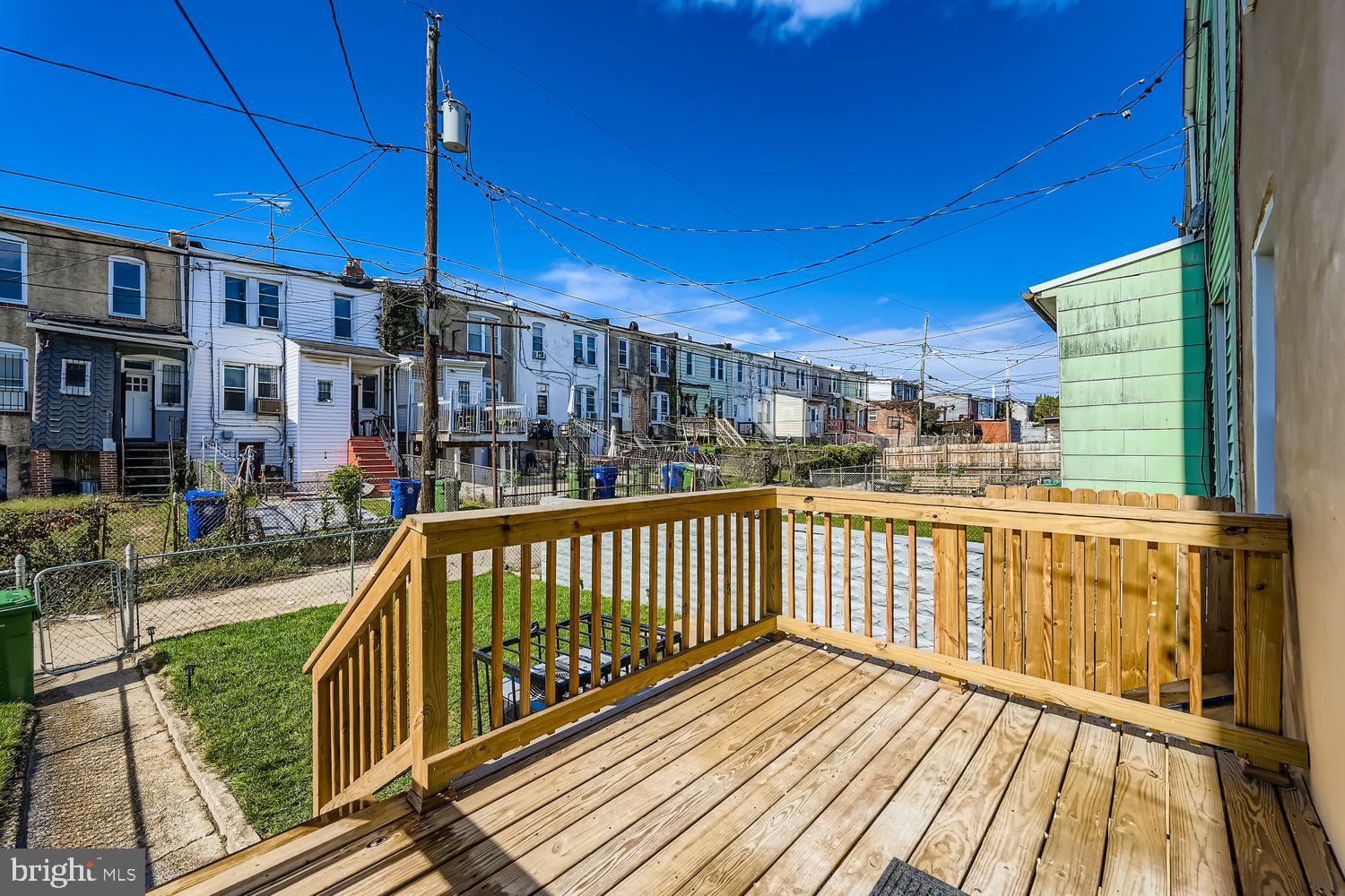 EASTWOOD - Residential