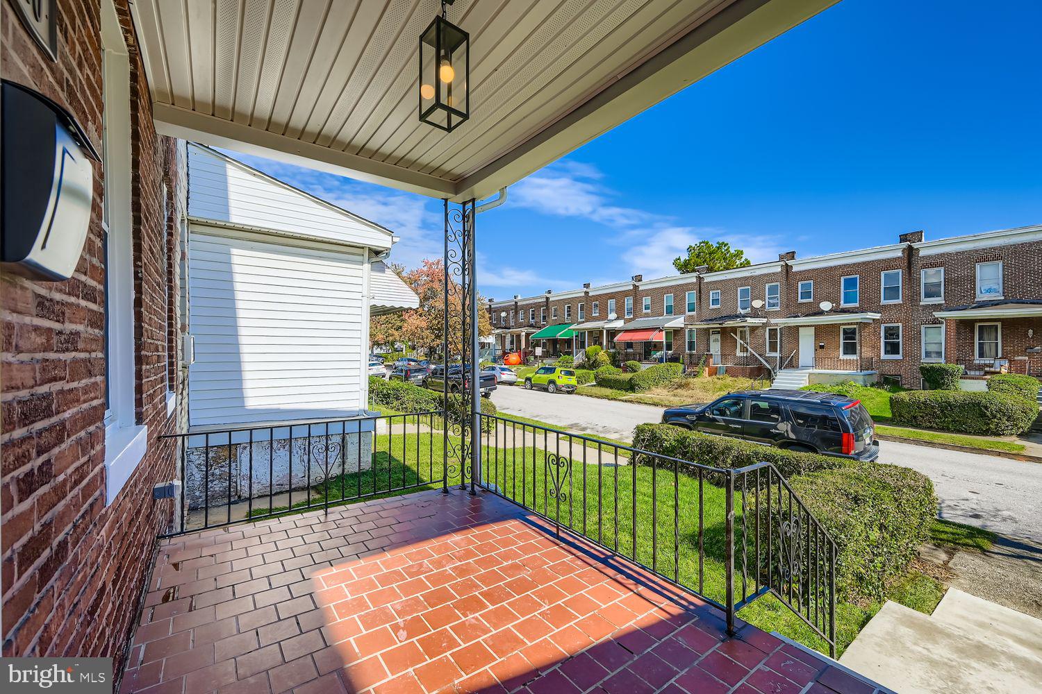 EASTWOOD - Residential