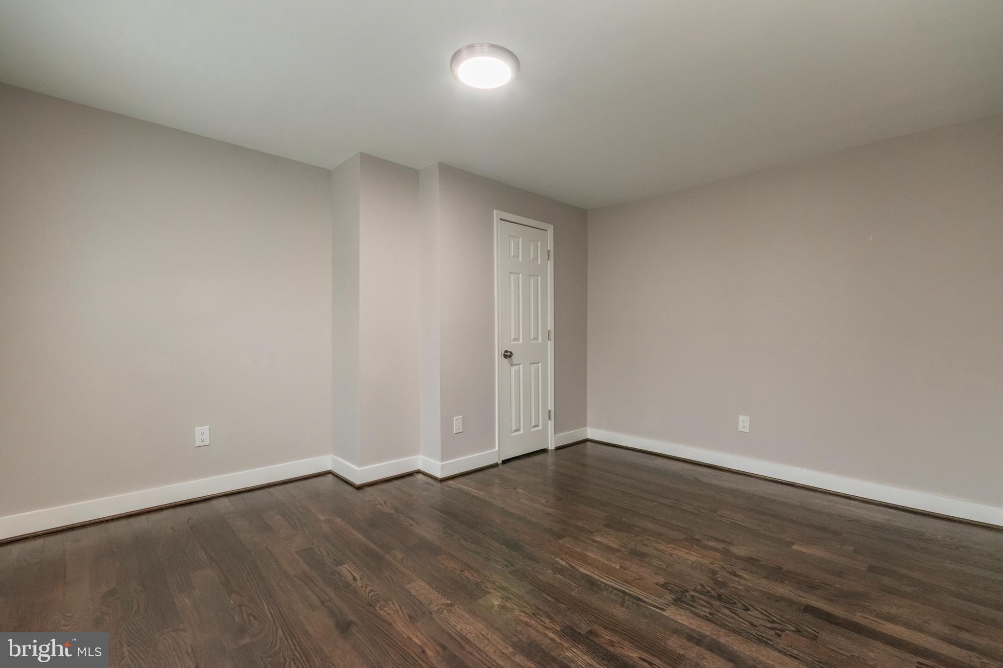 WINCHESTER CITY - Residential