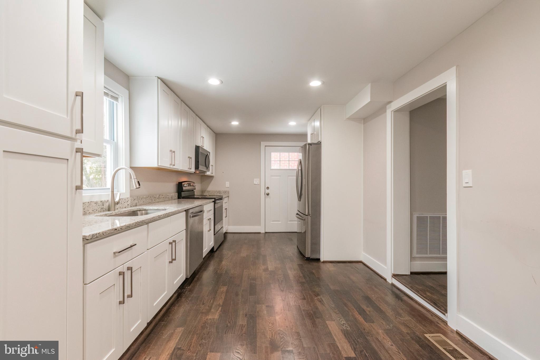 WINCHESTER CITY - Residential