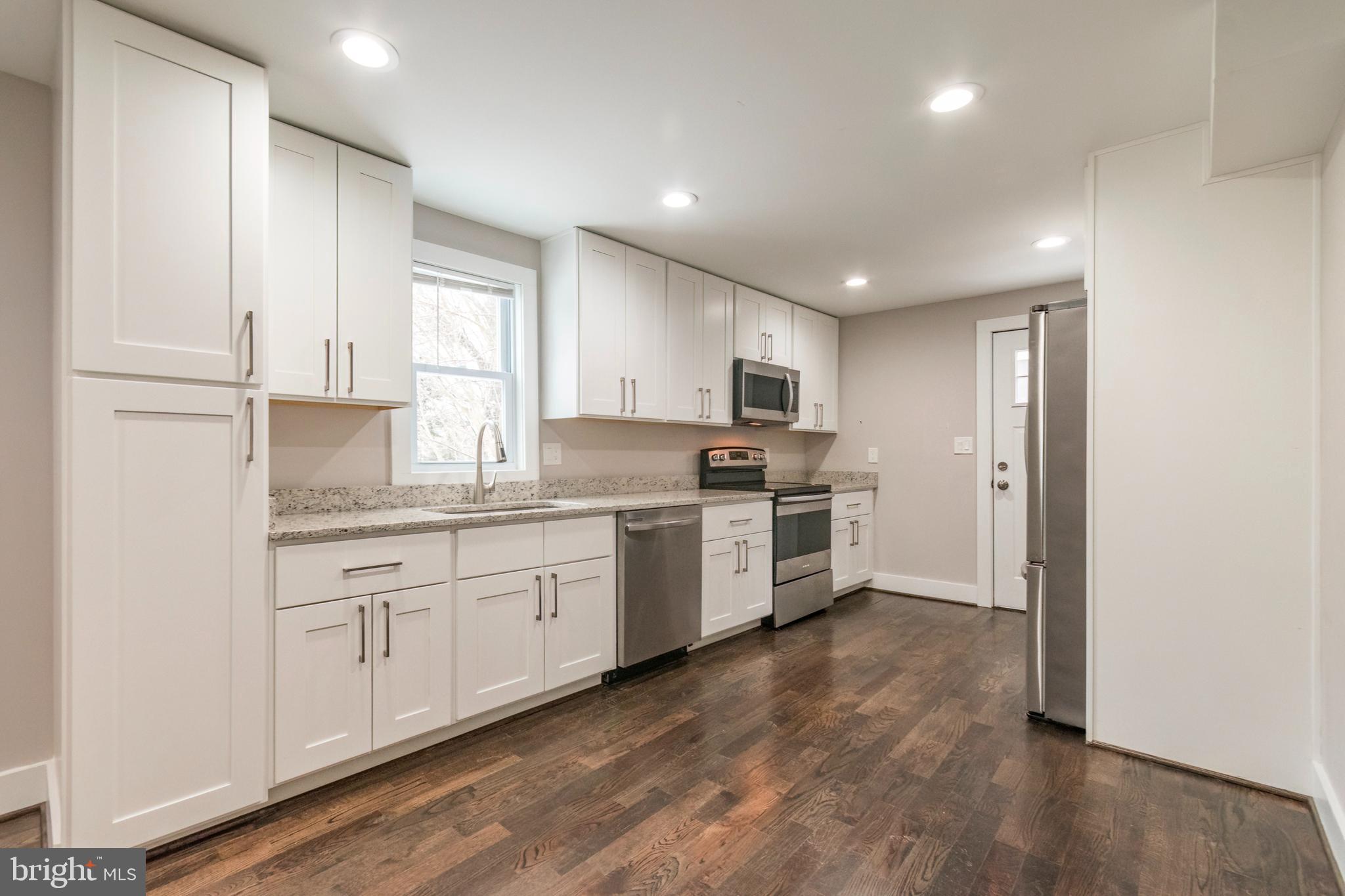 WINCHESTER CITY - Residential