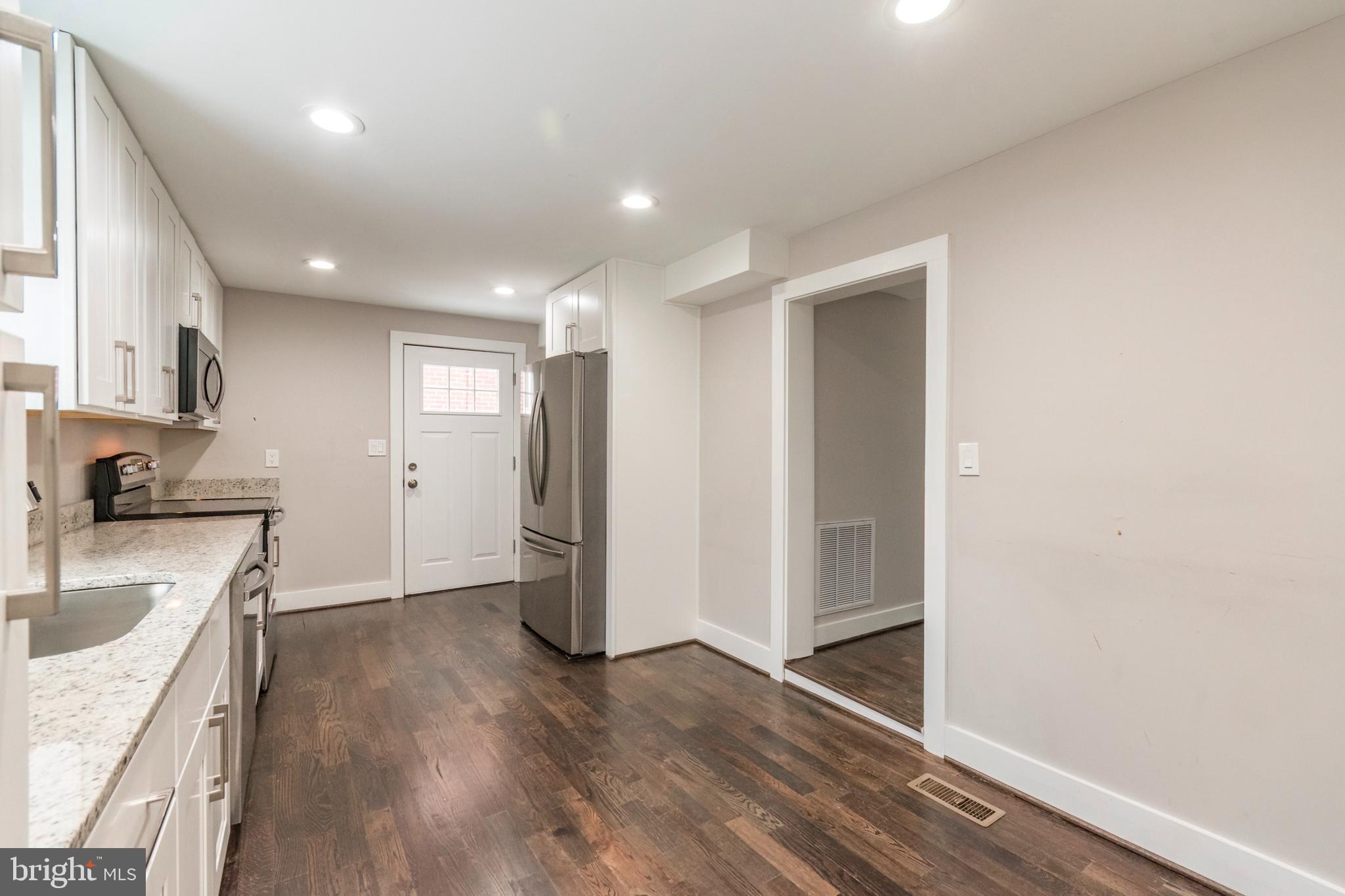 WINCHESTER CITY - Residential