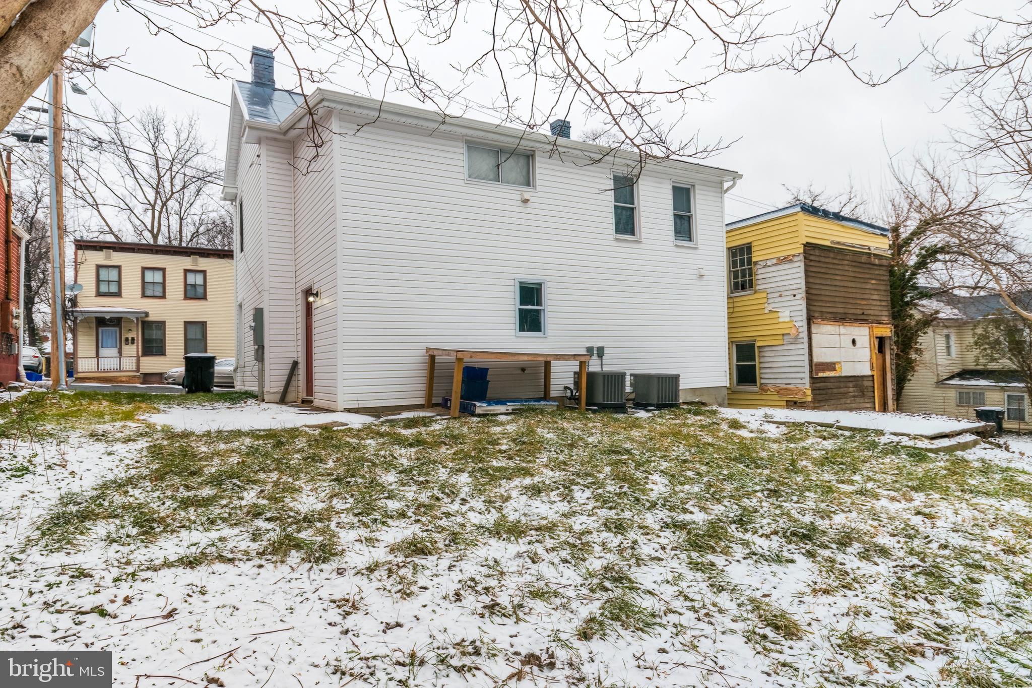 WINCHESTER CITY - Residential