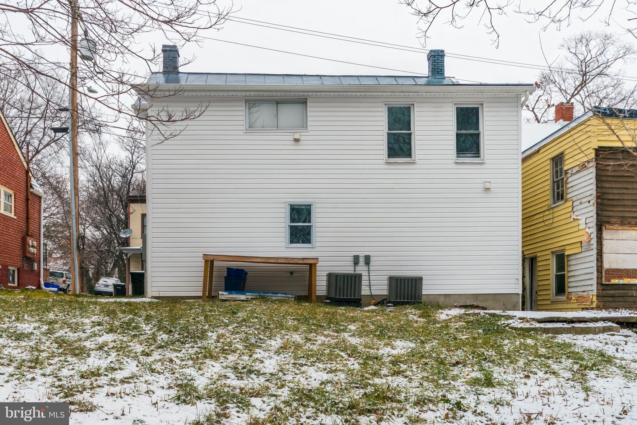 WINCHESTER CITY - Residential