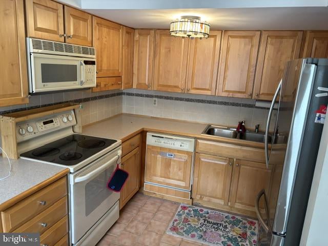 6 WHITEMARSH COURT