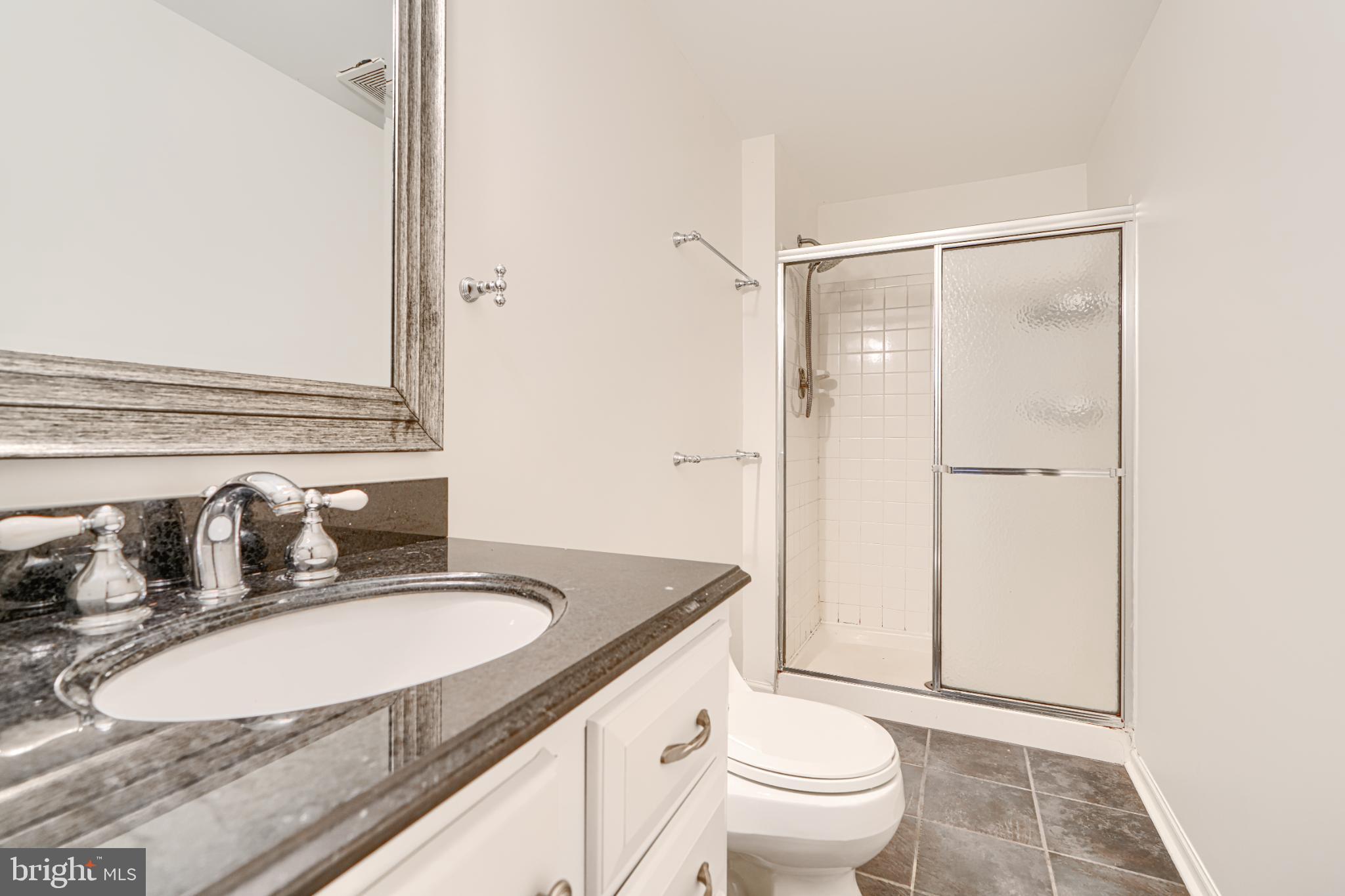 VILLAGE OF KINGS CONTRIVANCE - Residential Lease