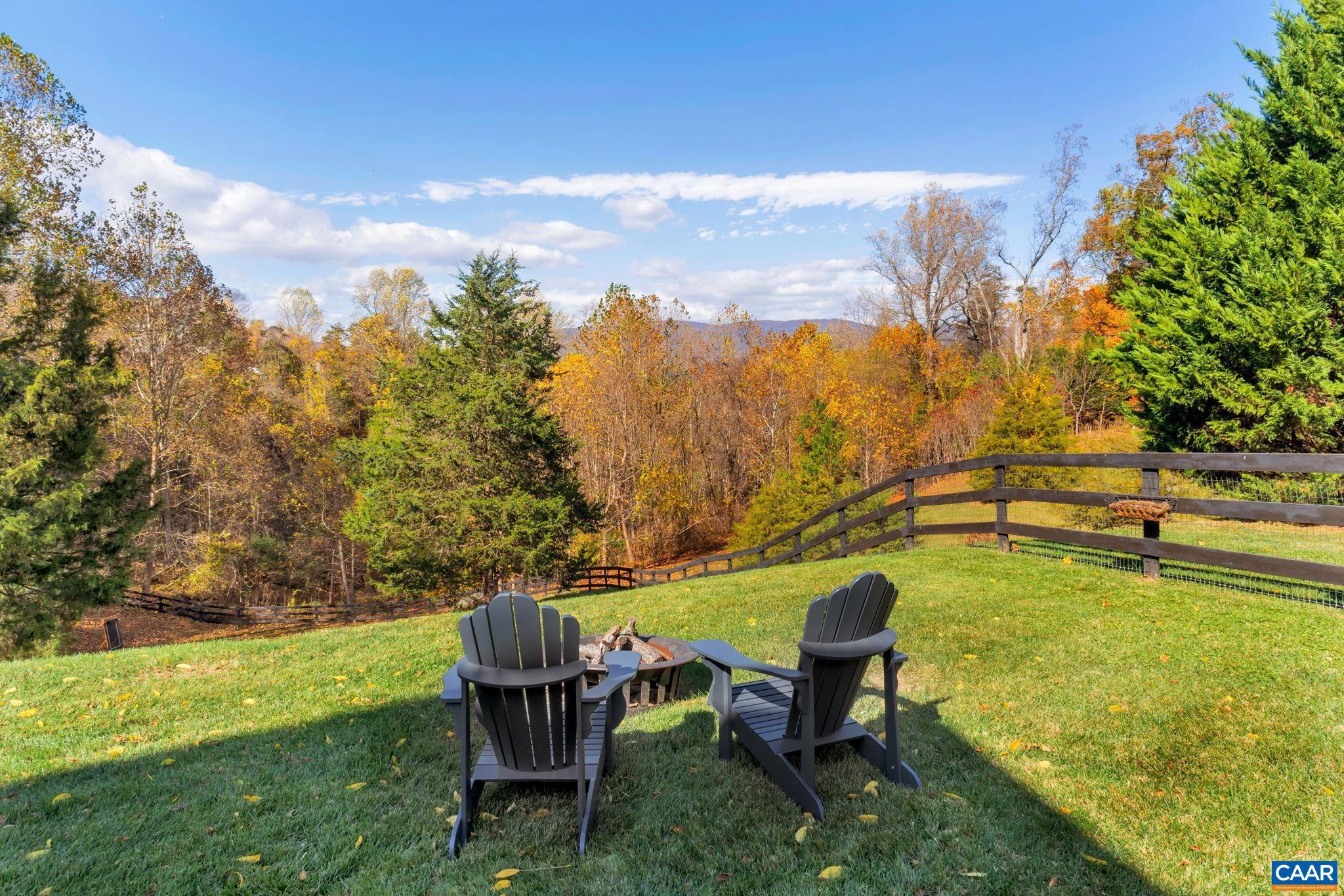 FOXCHASE - Residential