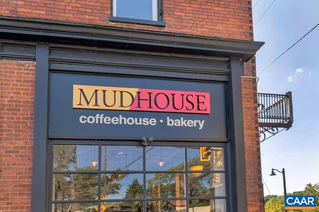 FOXCHASE - Residential