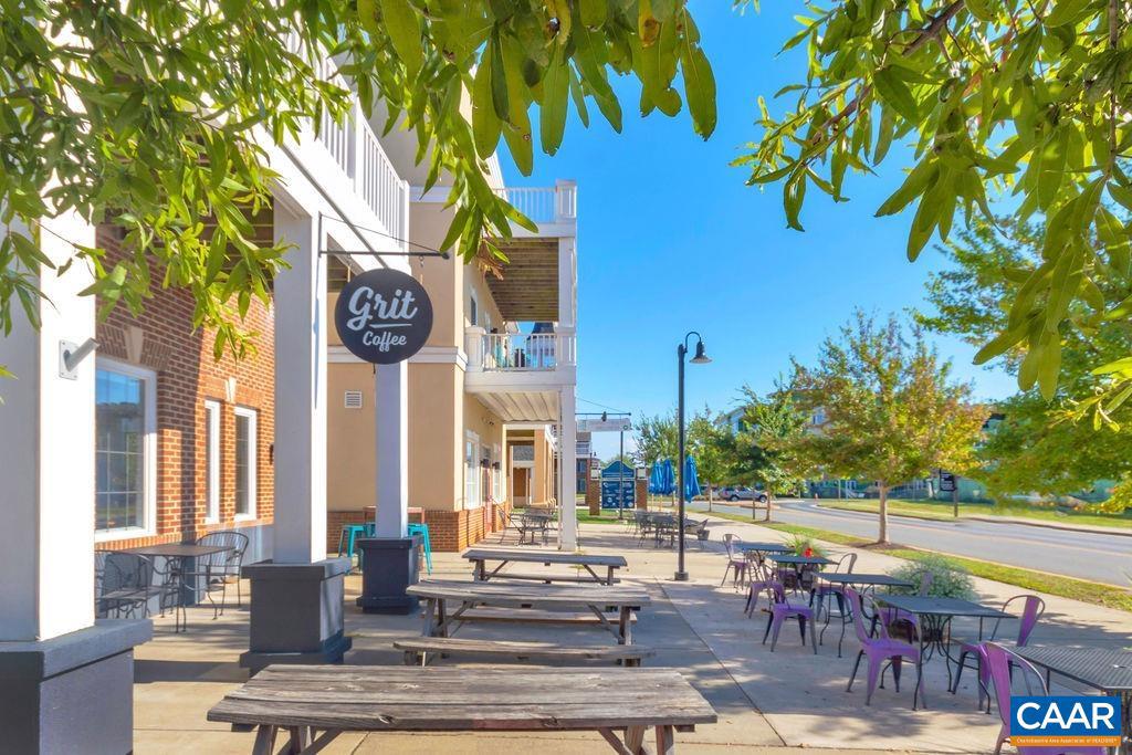 FOXCHASE - Residential