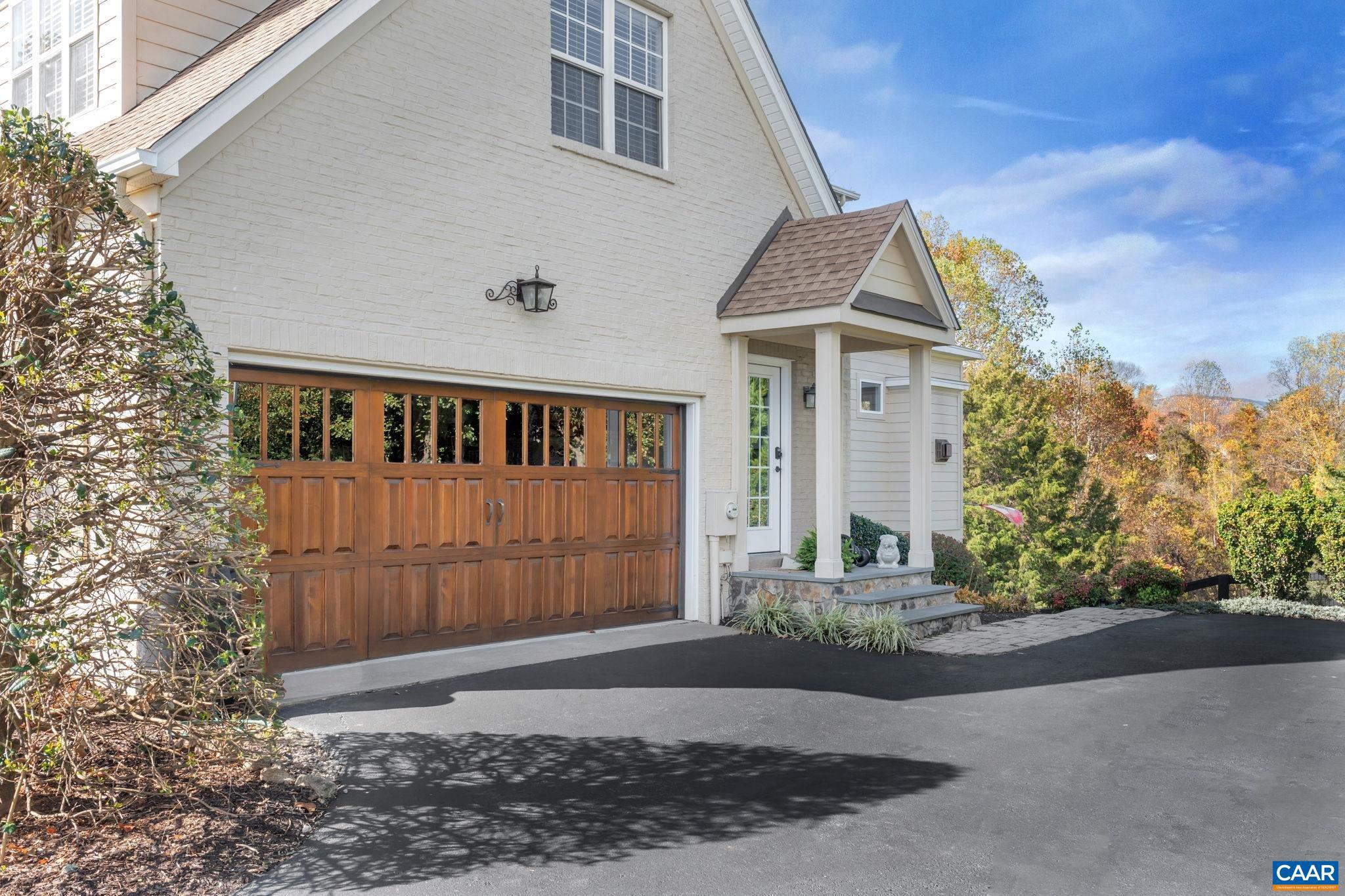 FOXCHASE - Residential