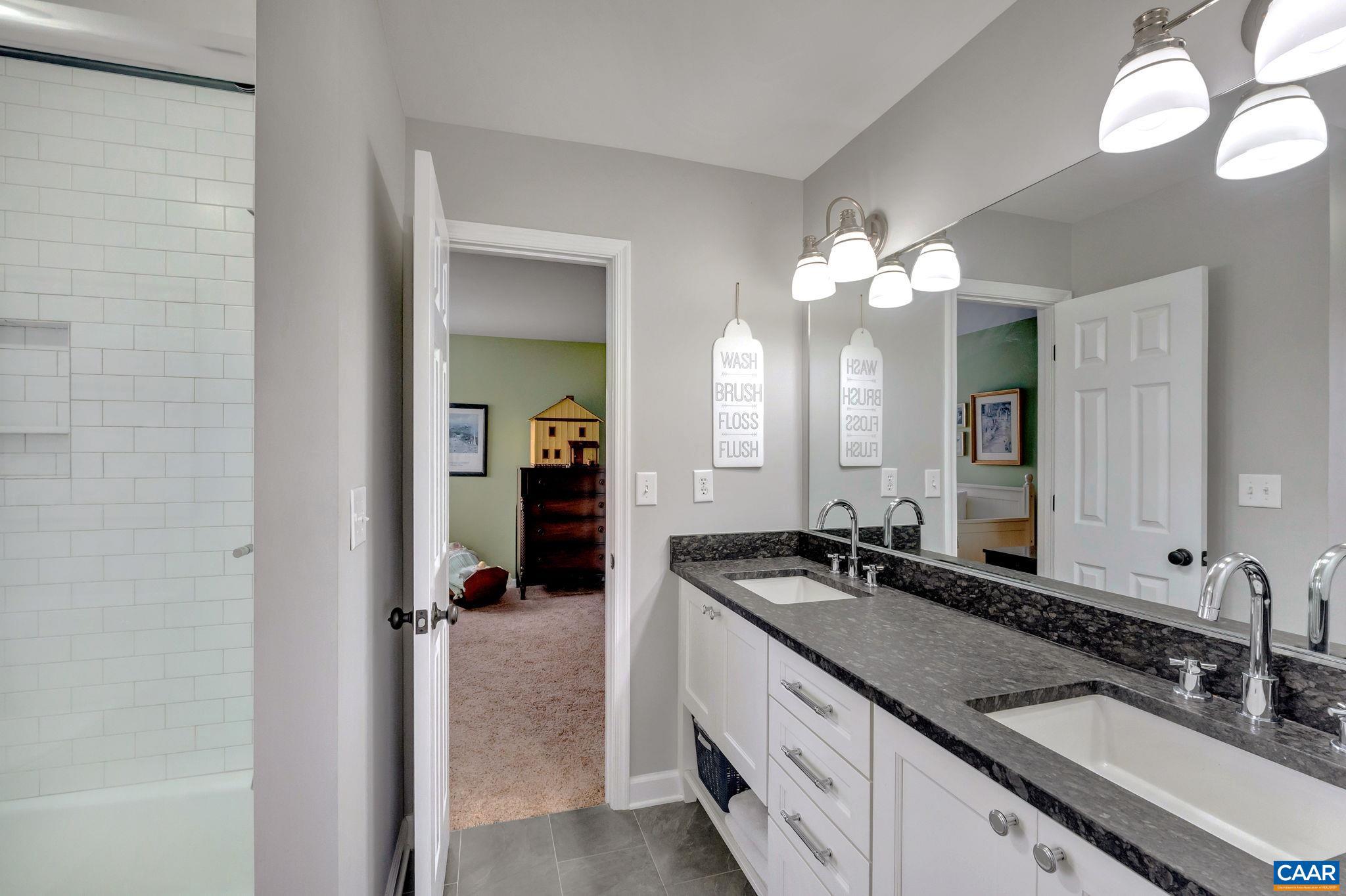 FOXCHASE - Residential