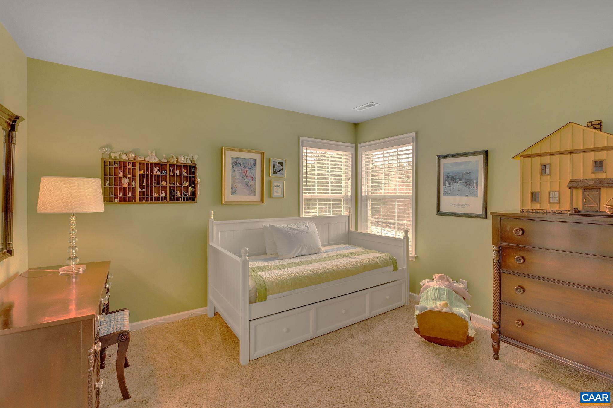 FOXCHASE - Residential