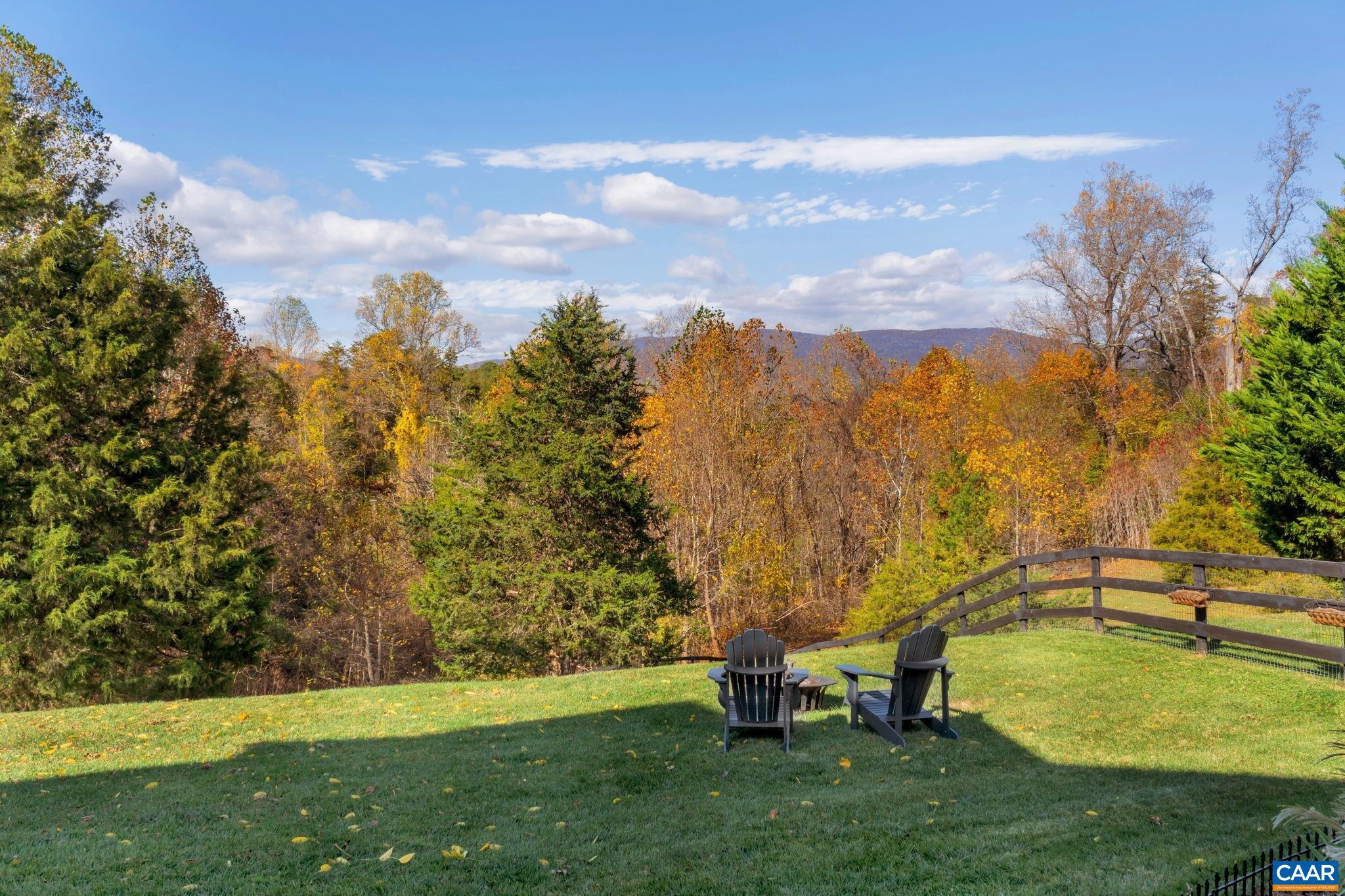 FOXCHASE - Residential