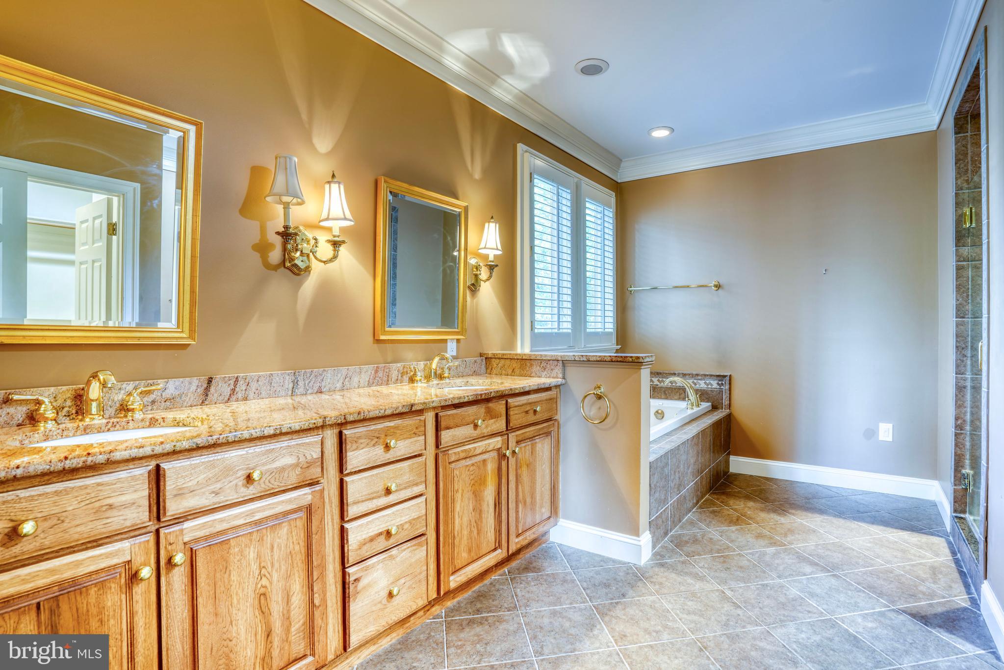 COOKE'S HOPE - Residential