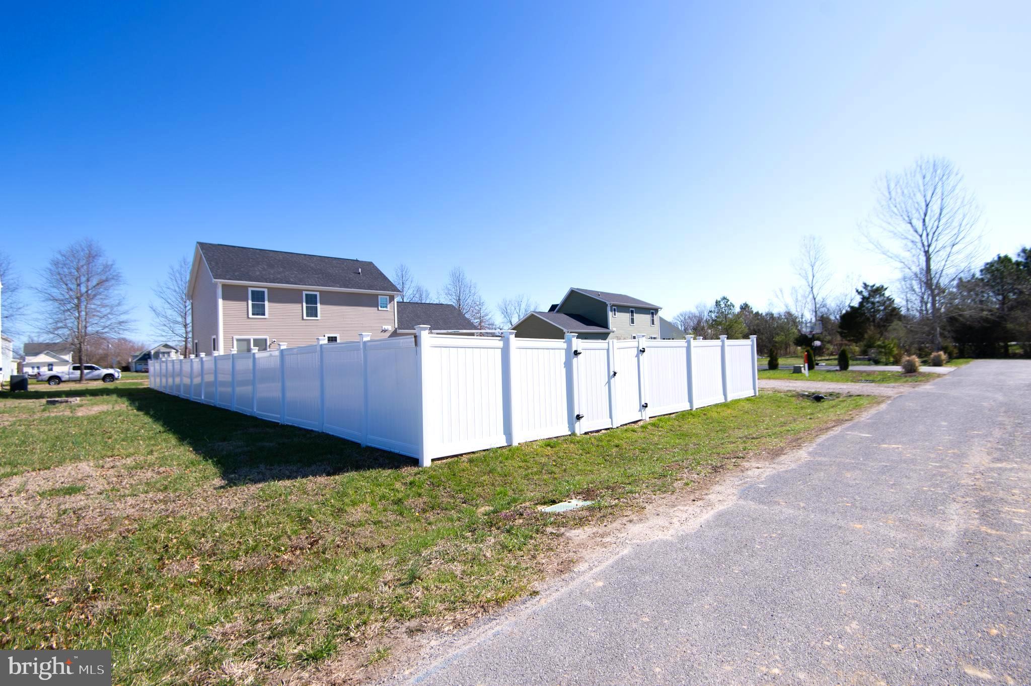 CROSSINGS AT EAST NEW MARKET - Residential