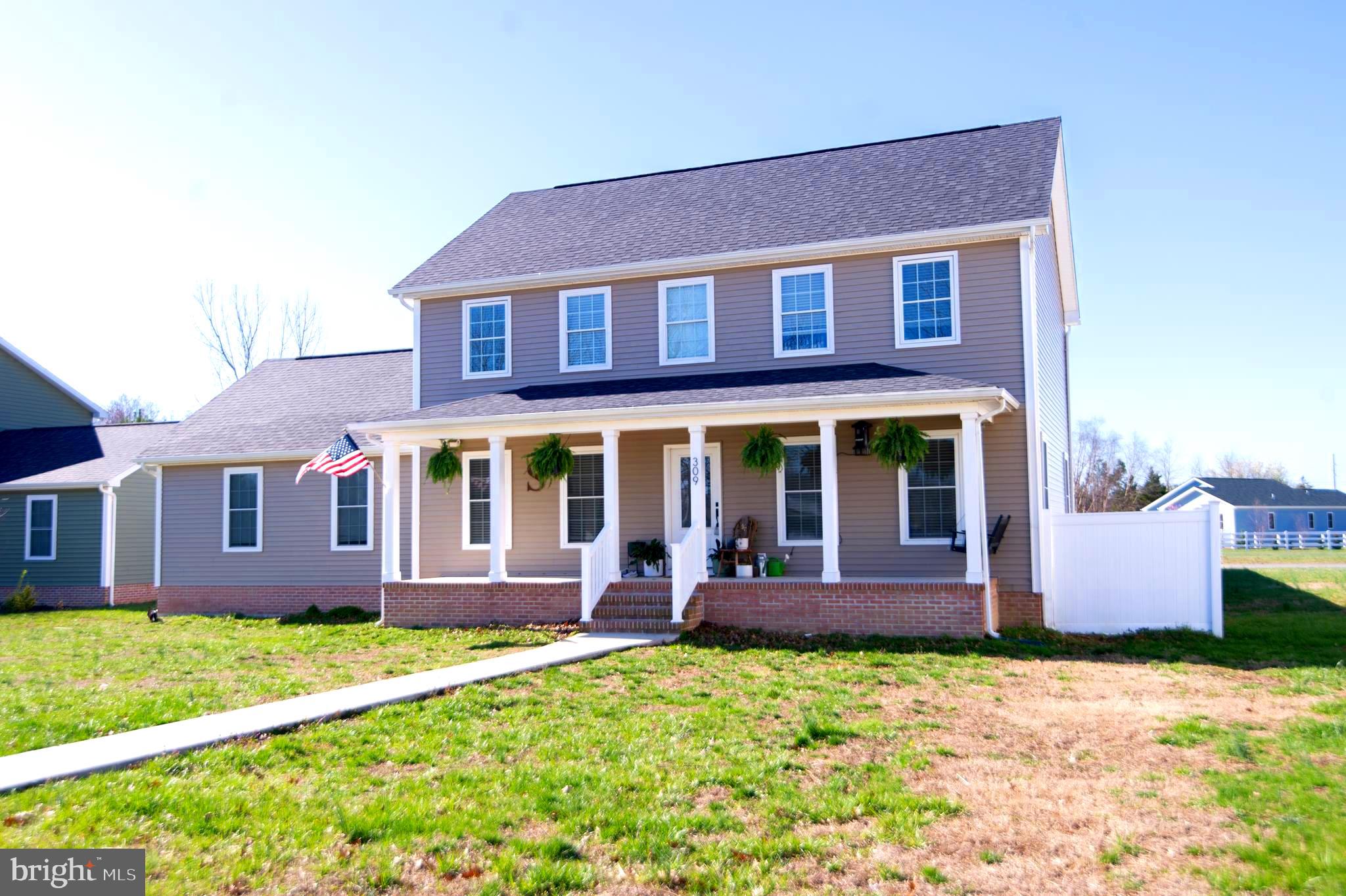 CROSSINGS AT EAST NEW MARKET - Residential