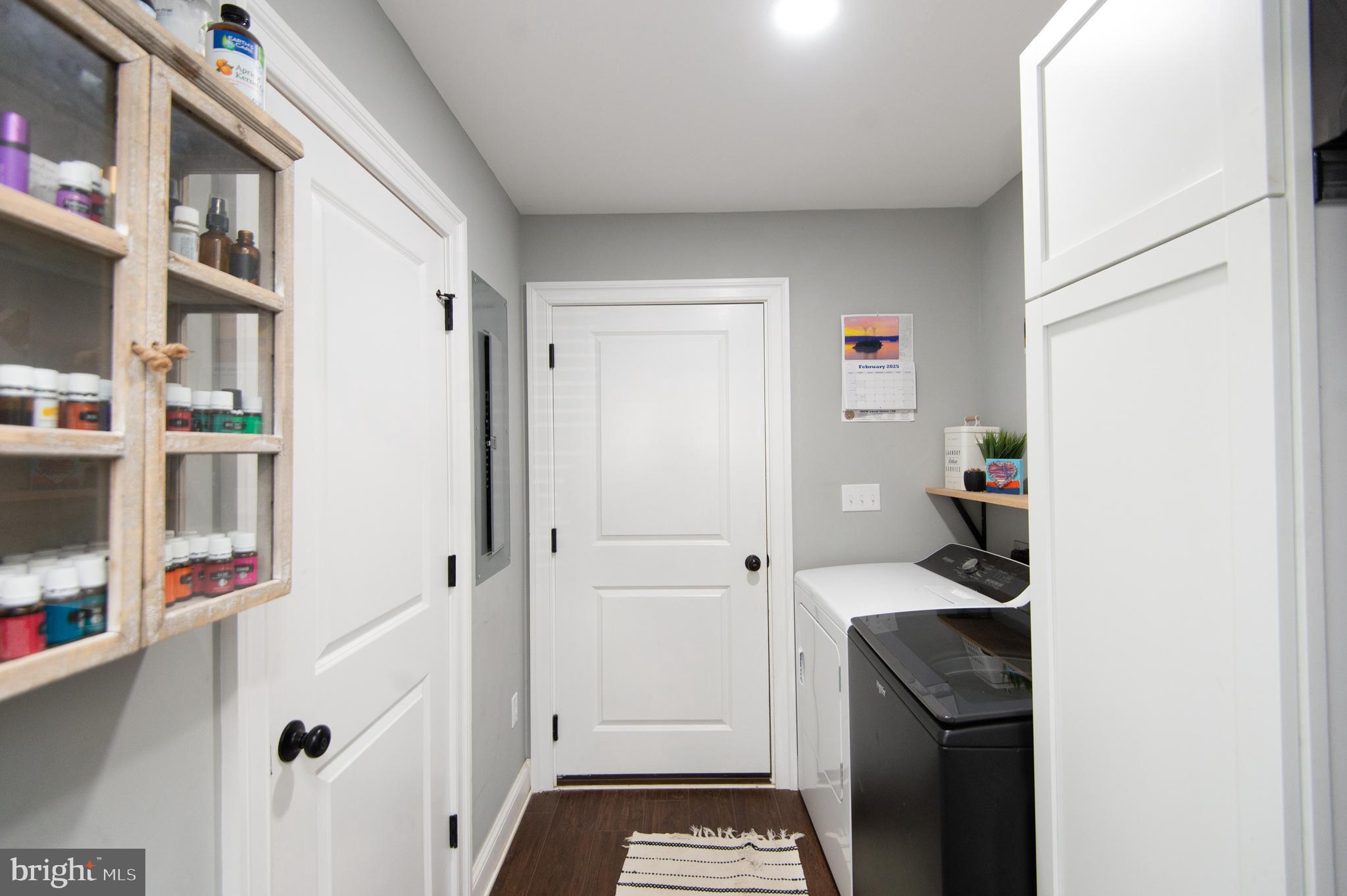 CROSSINGS AT EAST NEW MARKET - Residential