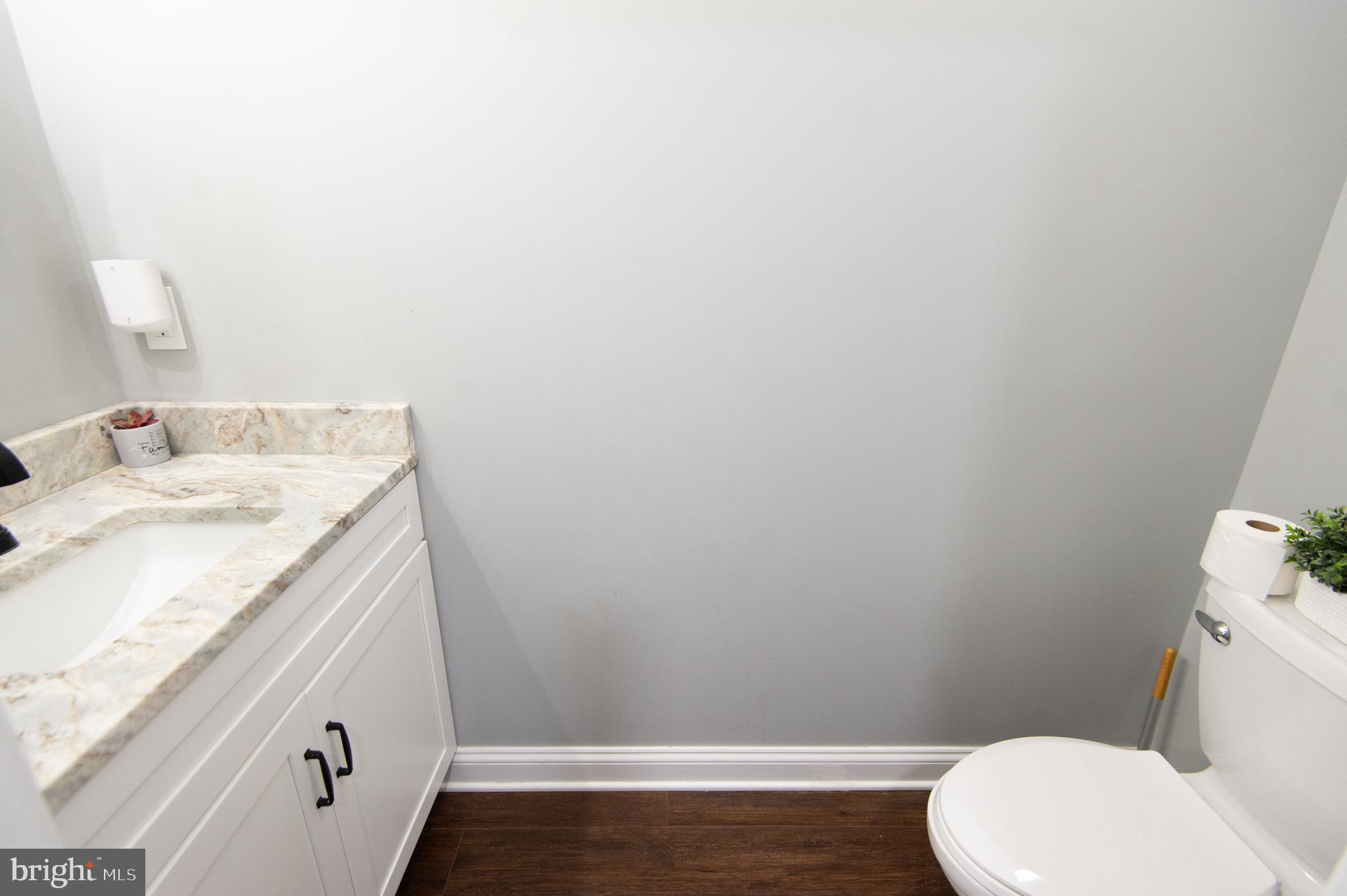 CROSSINGS AT EAST NEW MARKET - Residential