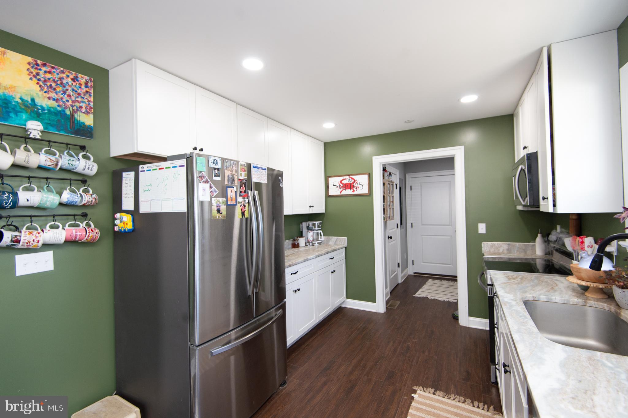 CROSSINGS AT EAST NEW MARKET - Residential