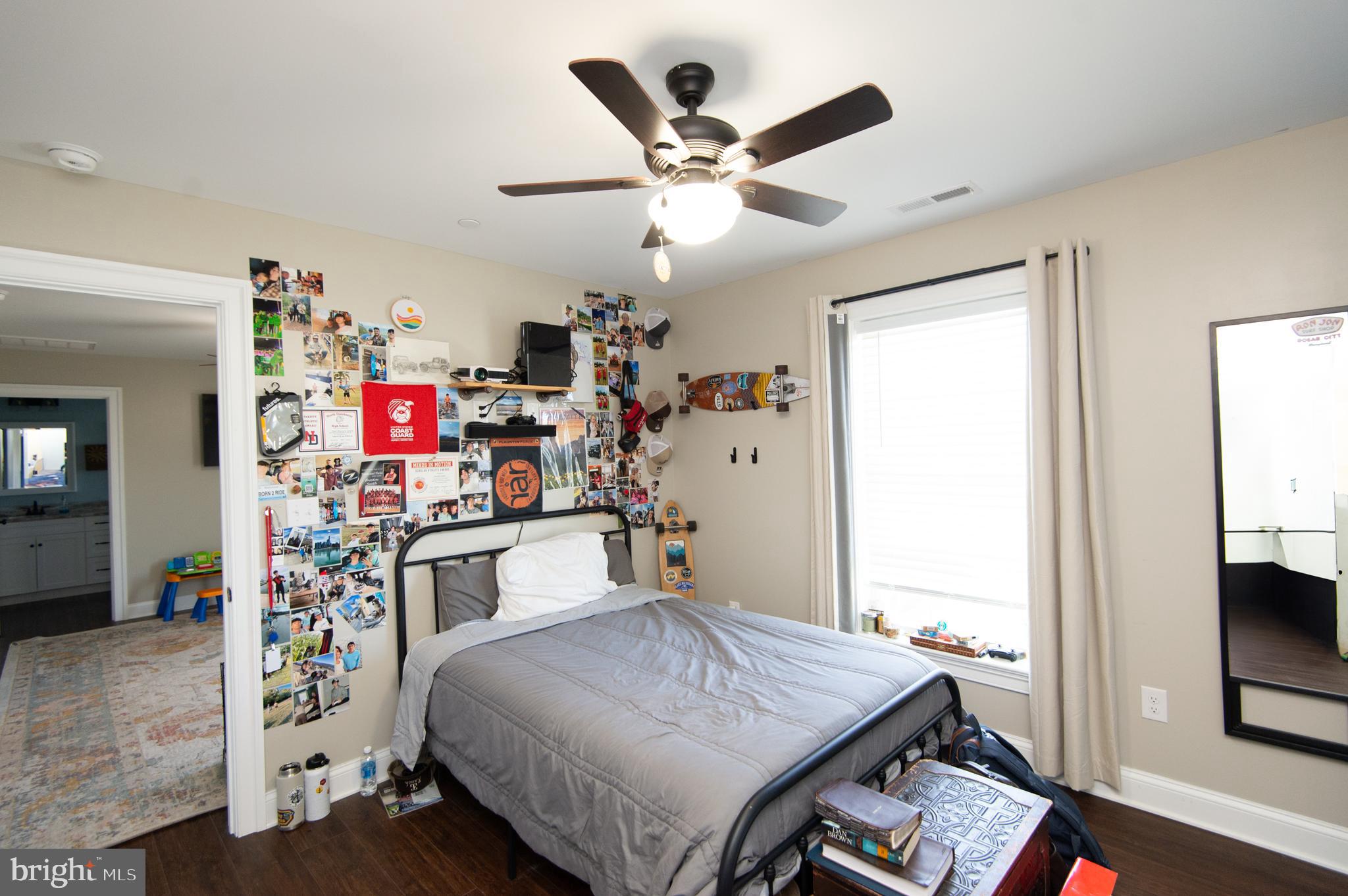 CROSSINGS AT EAST NEW MARKET - Residential