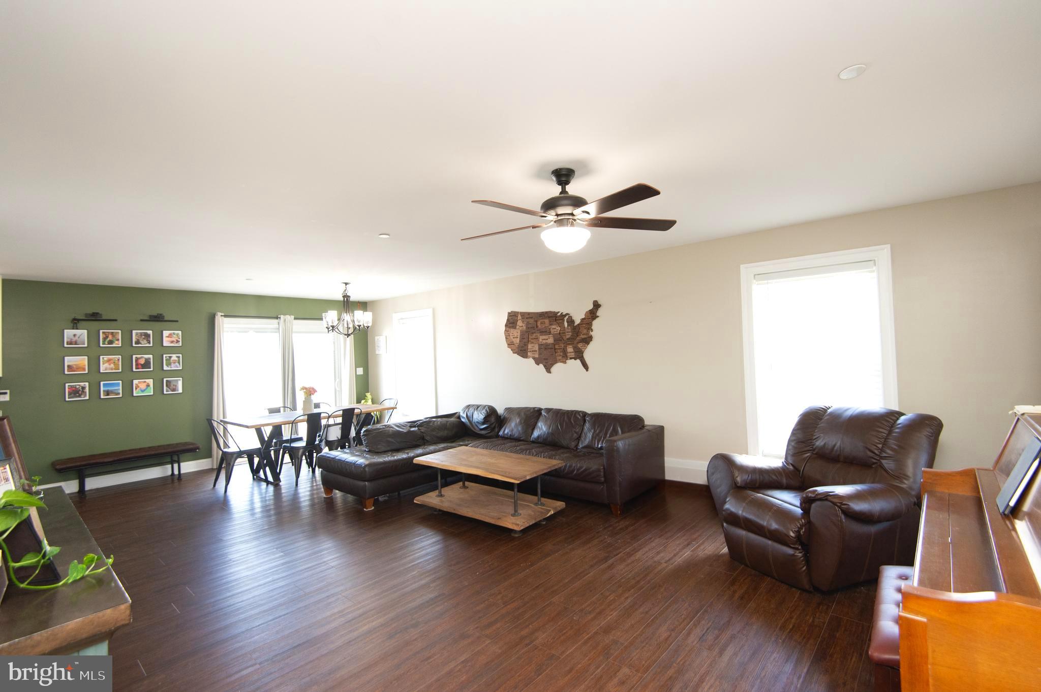 CROSSINGS AT EAST NEW MARKET - Residential