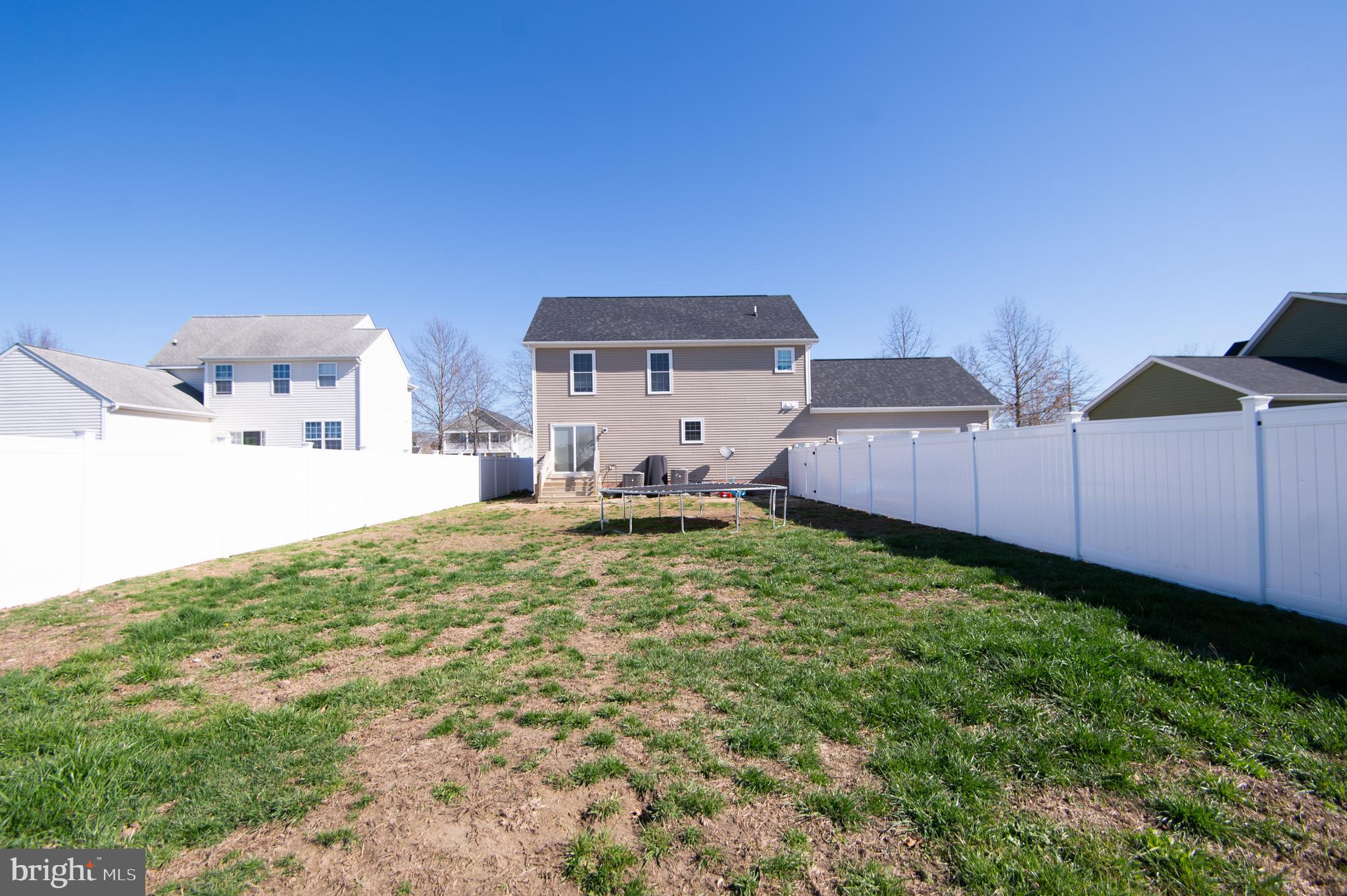 CROSSINGS AT EAST NEW MARKET - Residential