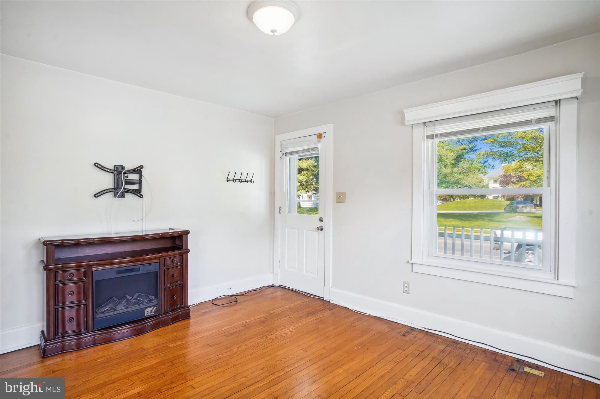 NONE AVAILABLE - Residential Income