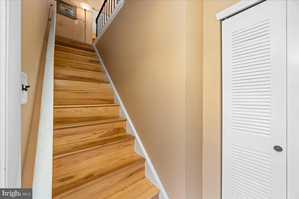 204 BOOTHBY COURT