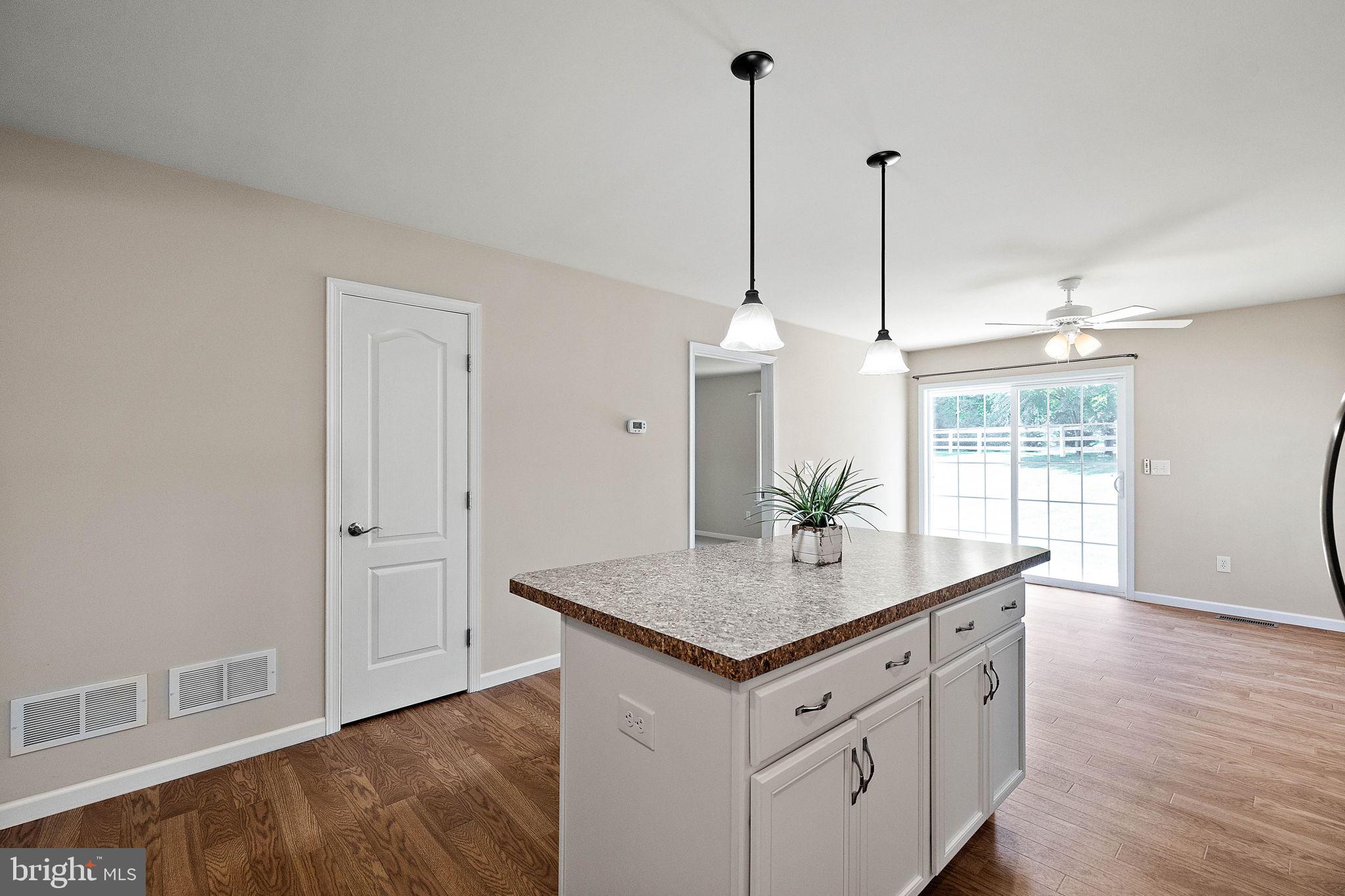 VILLAS AT GEORGETOWN - Residential