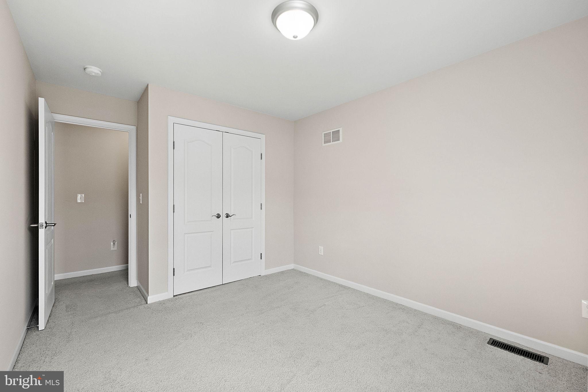 VILLAS AT GEORGETOWN - Residential