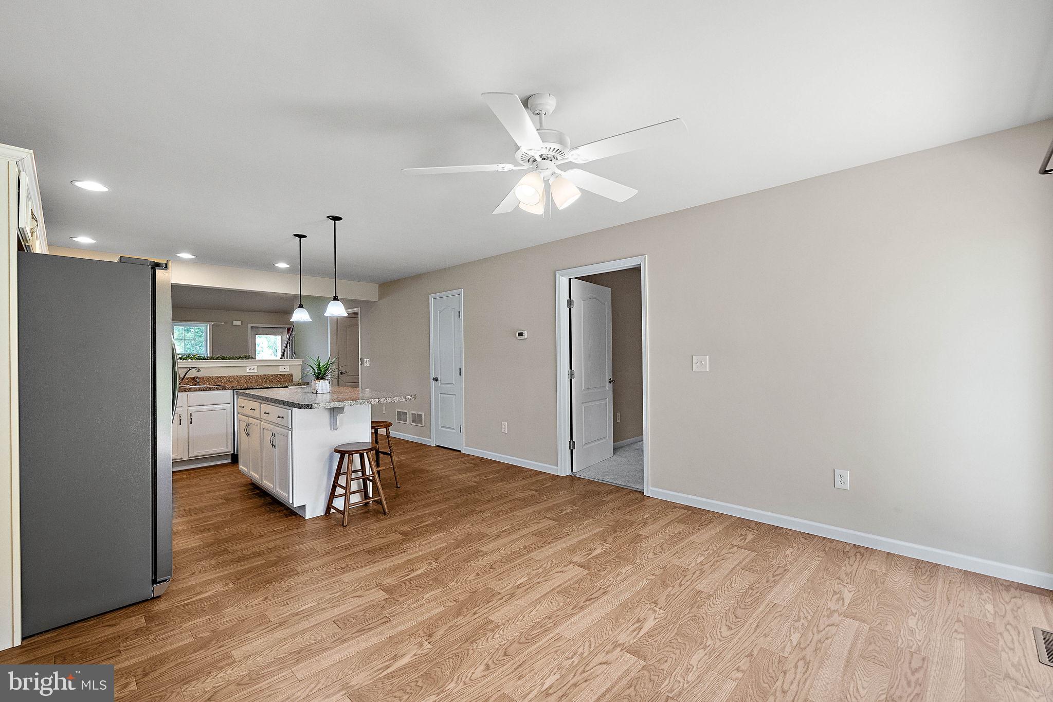 VILLAS AT GEORGETOWN - Residential