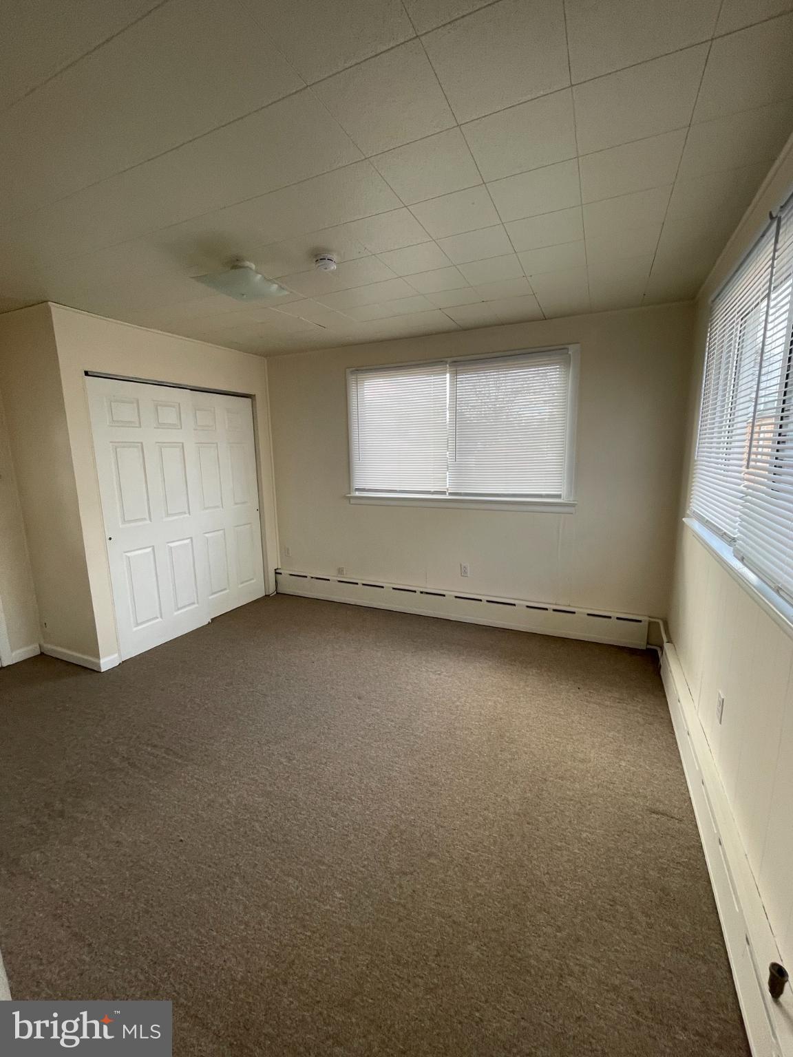 WEST LAWN - Residential Lease