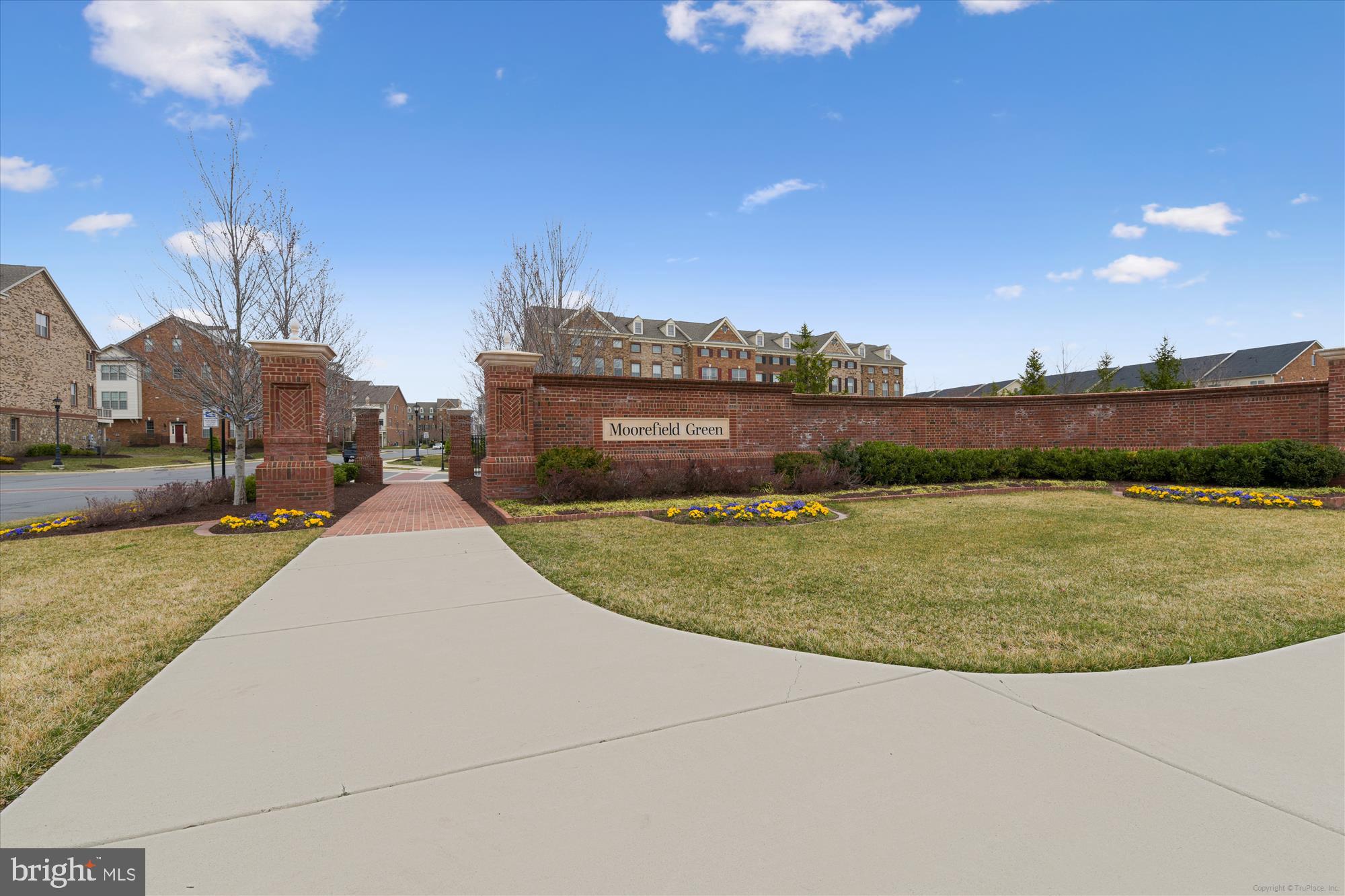 METRO WALK AT MOOREFIELD STATION - Residential