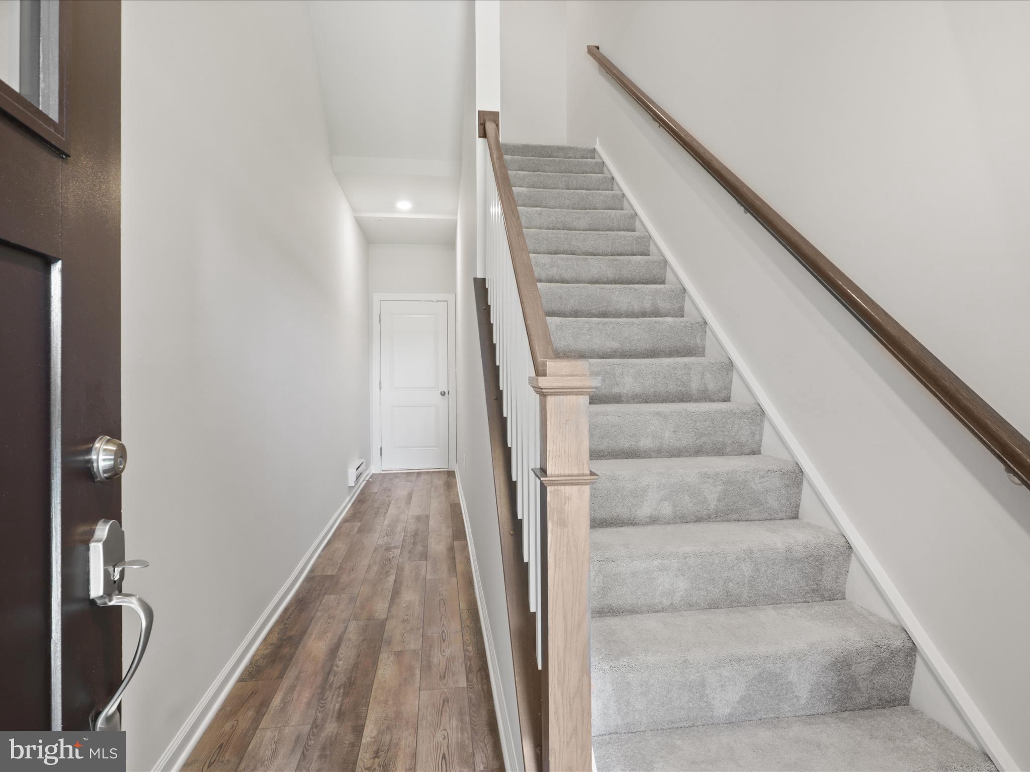 METRO WALK AT MOOREFIELD STATION - Residential