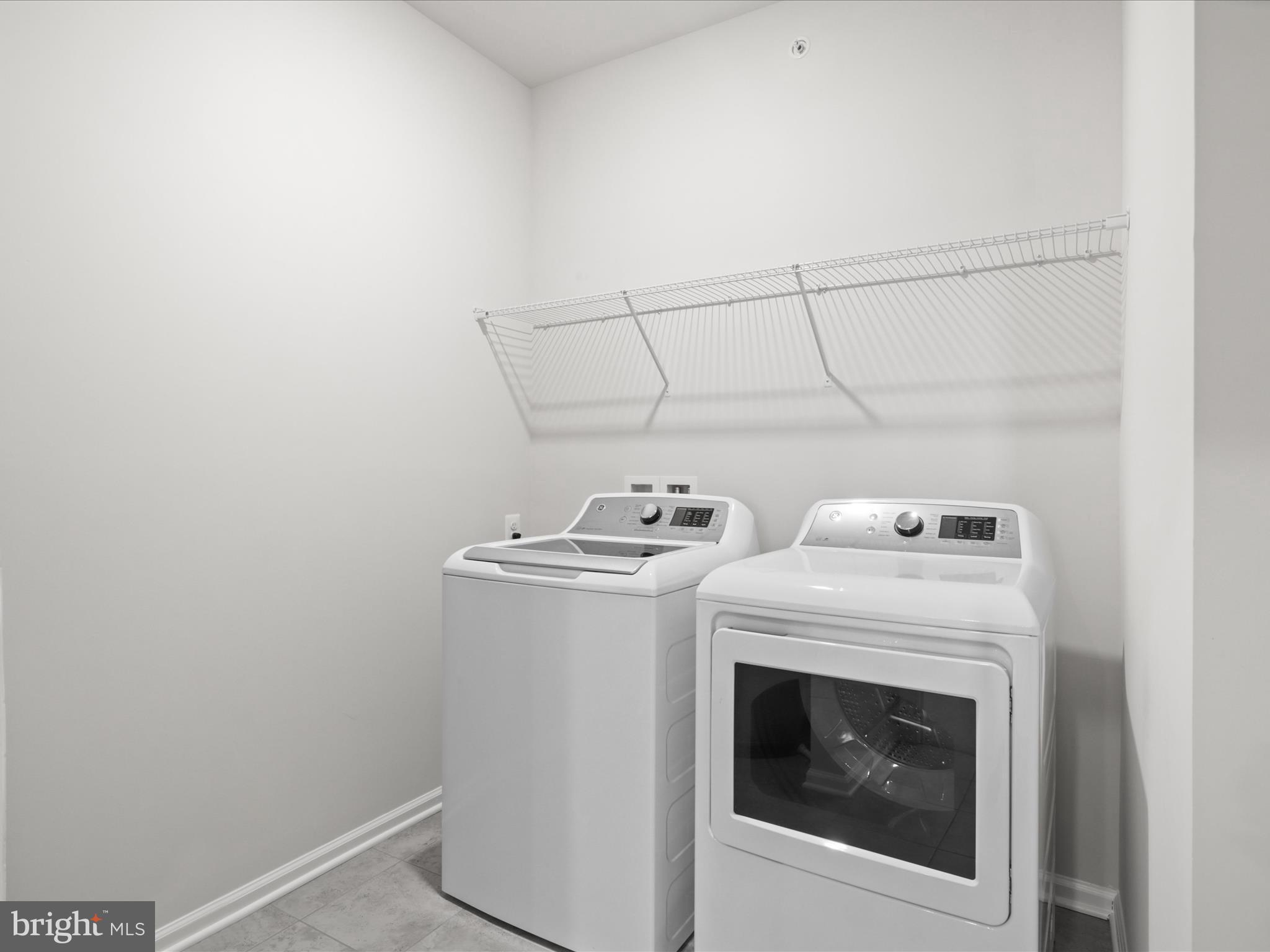 METRO WALK AT MOOREFIELD STATION - Residential