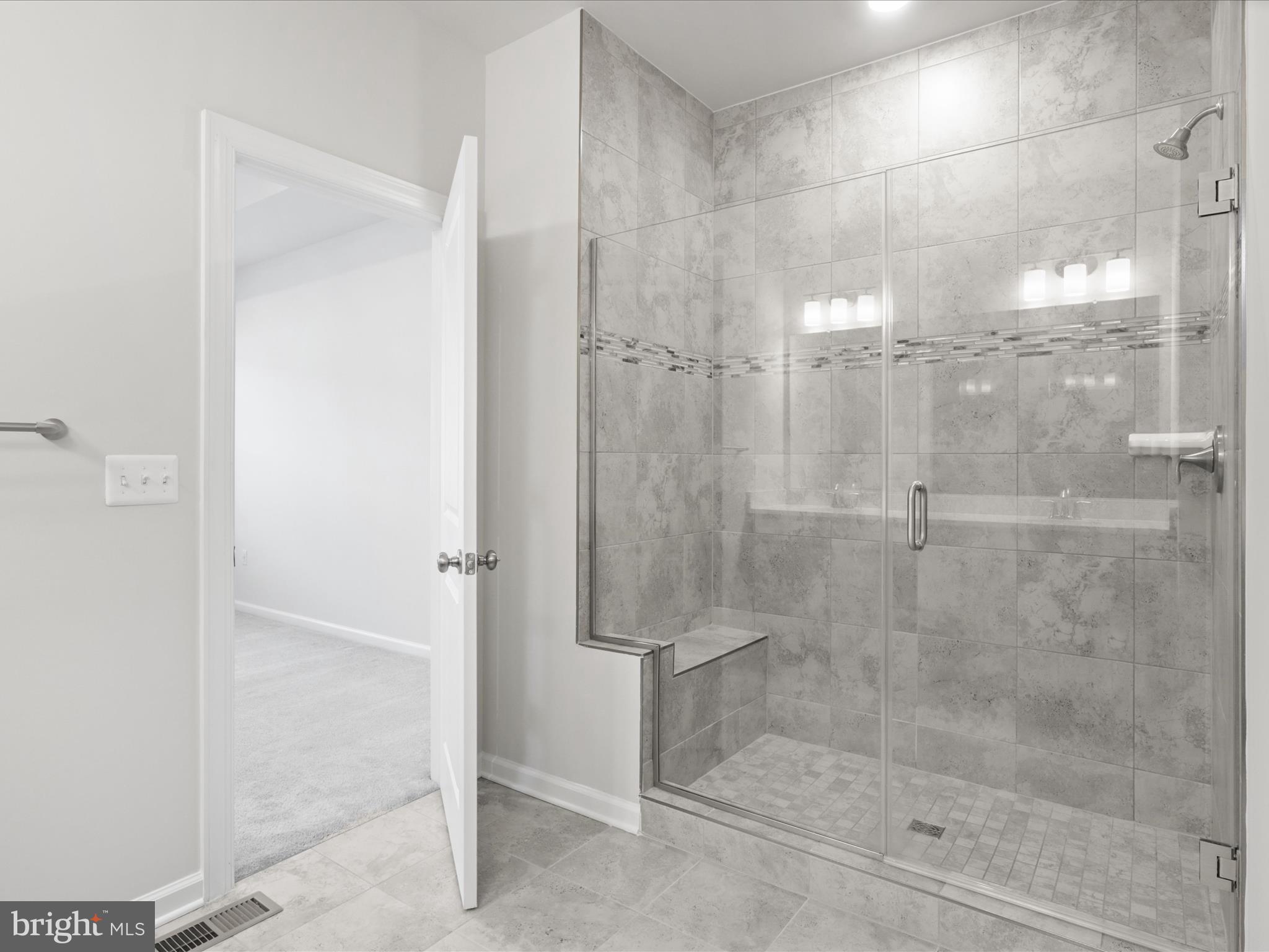 METRO WALK AT MOOREFIELD STATION - Residential