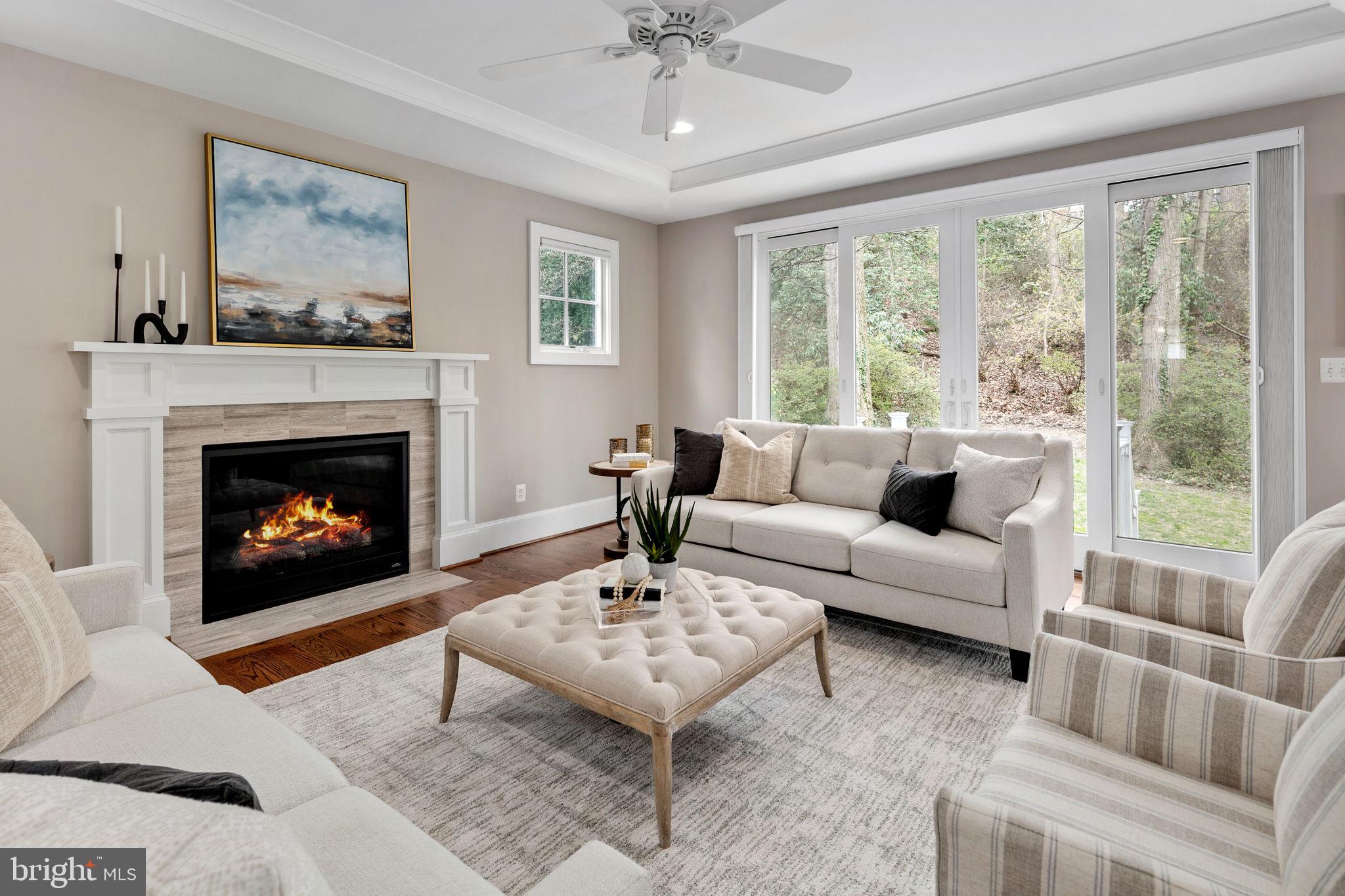 LEE HEIGHTS - Residential