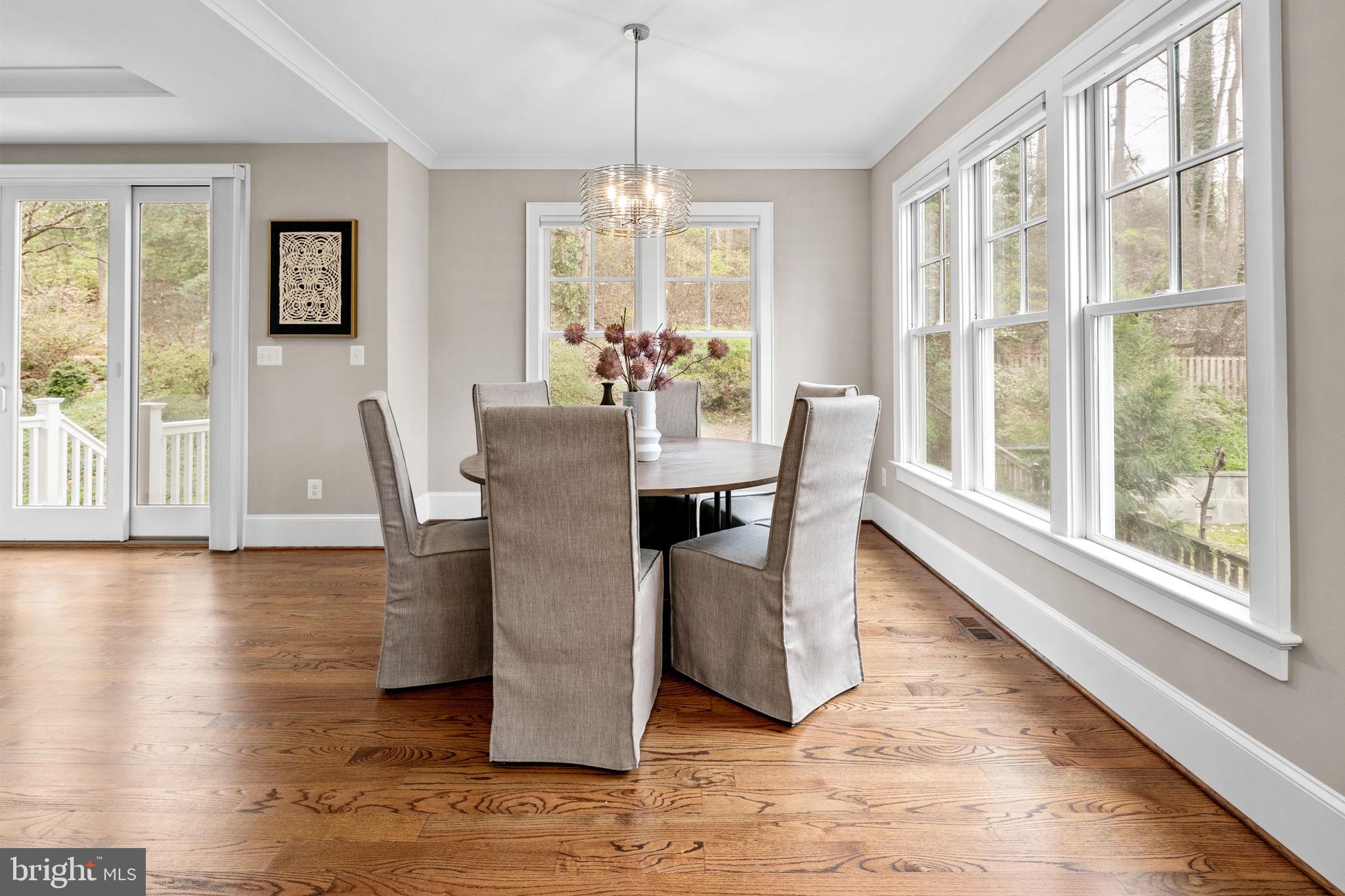 LEE HEIGHTS - Residential