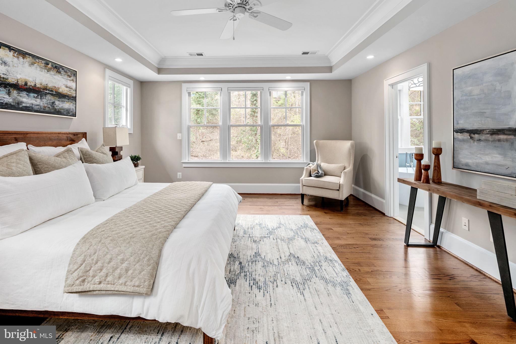 LEE HEIGHTS - Residential