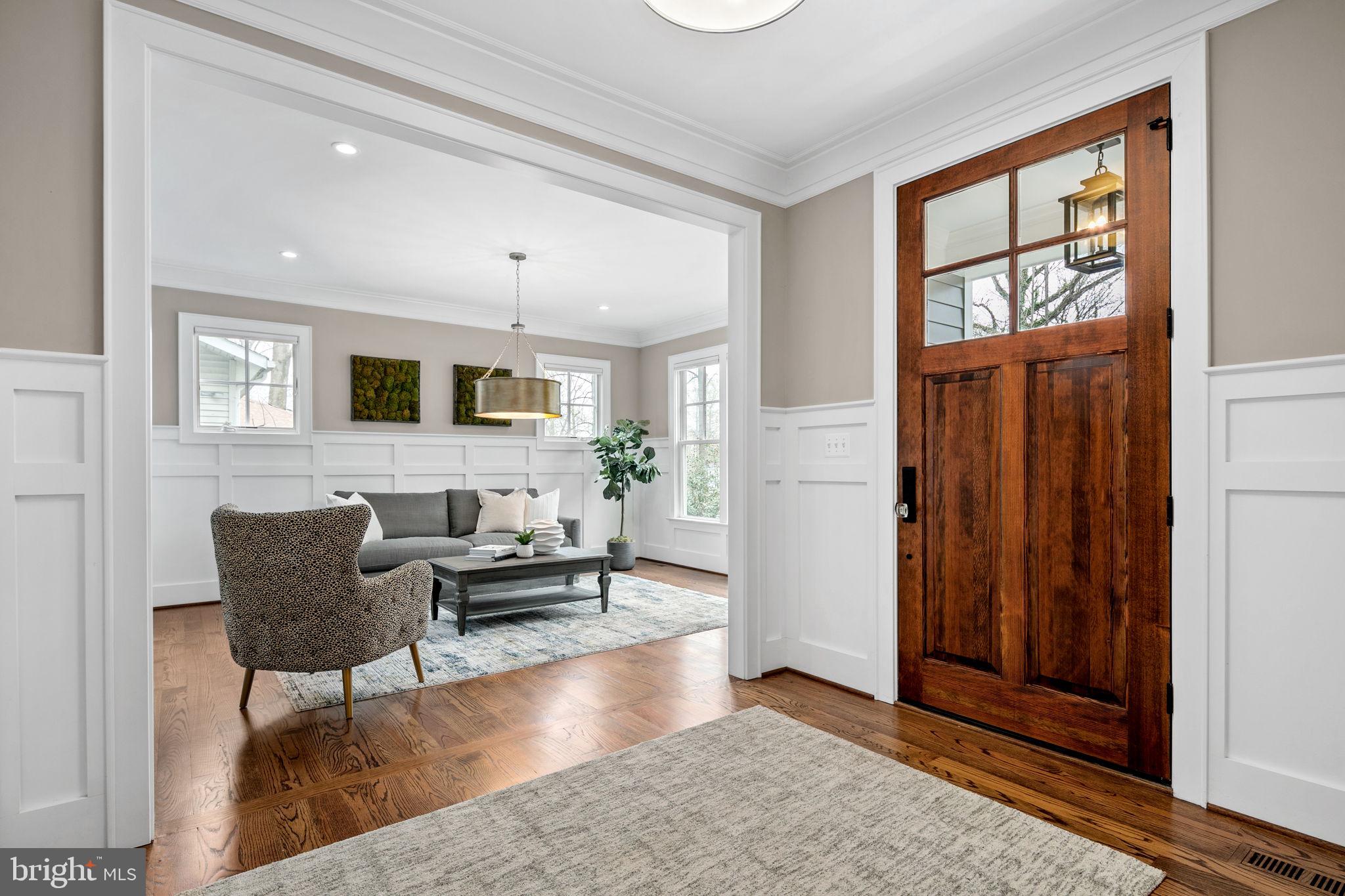 LEE HEIGHTS - Residential