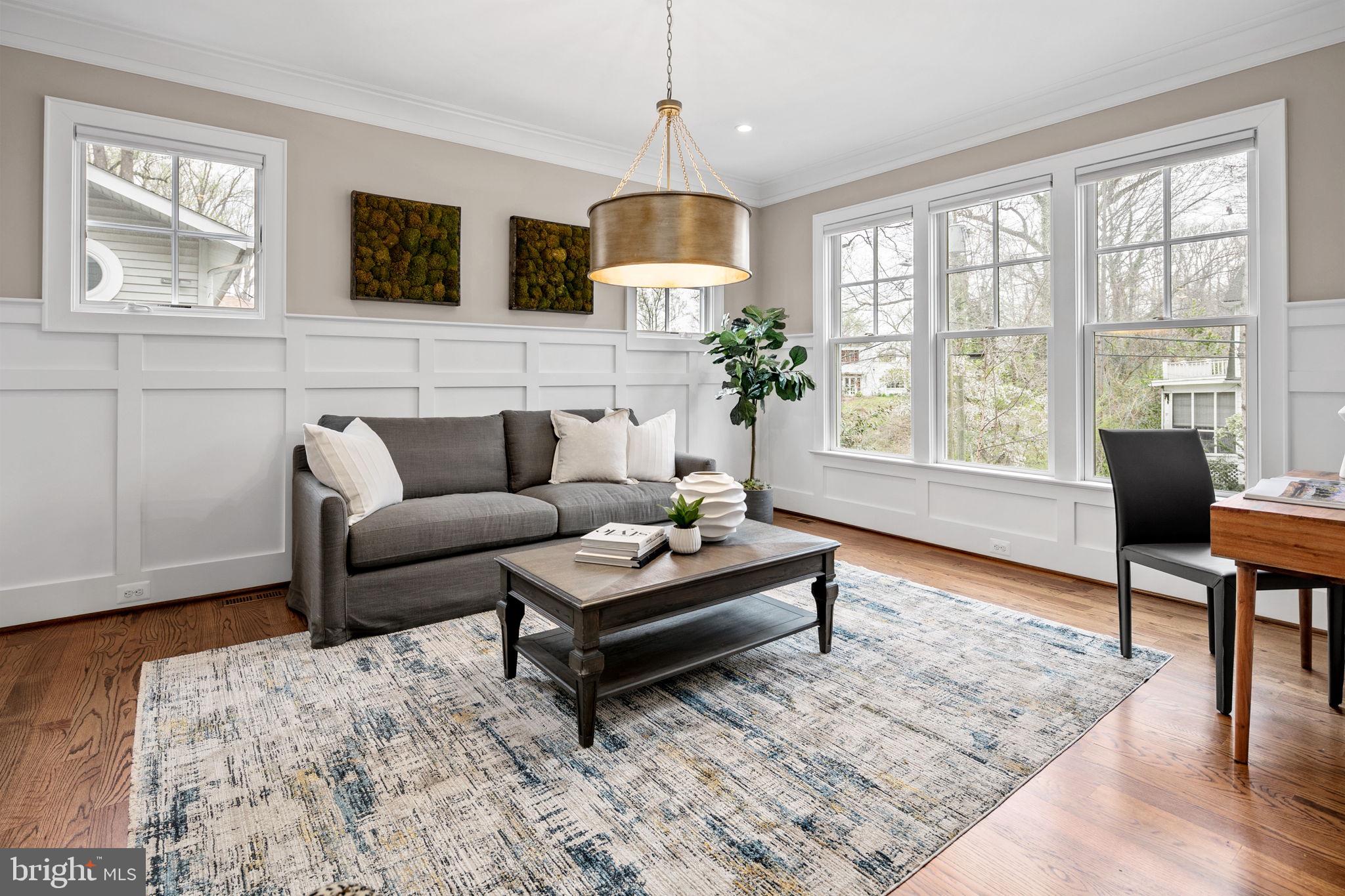 LEE HEIGHTS - Residential