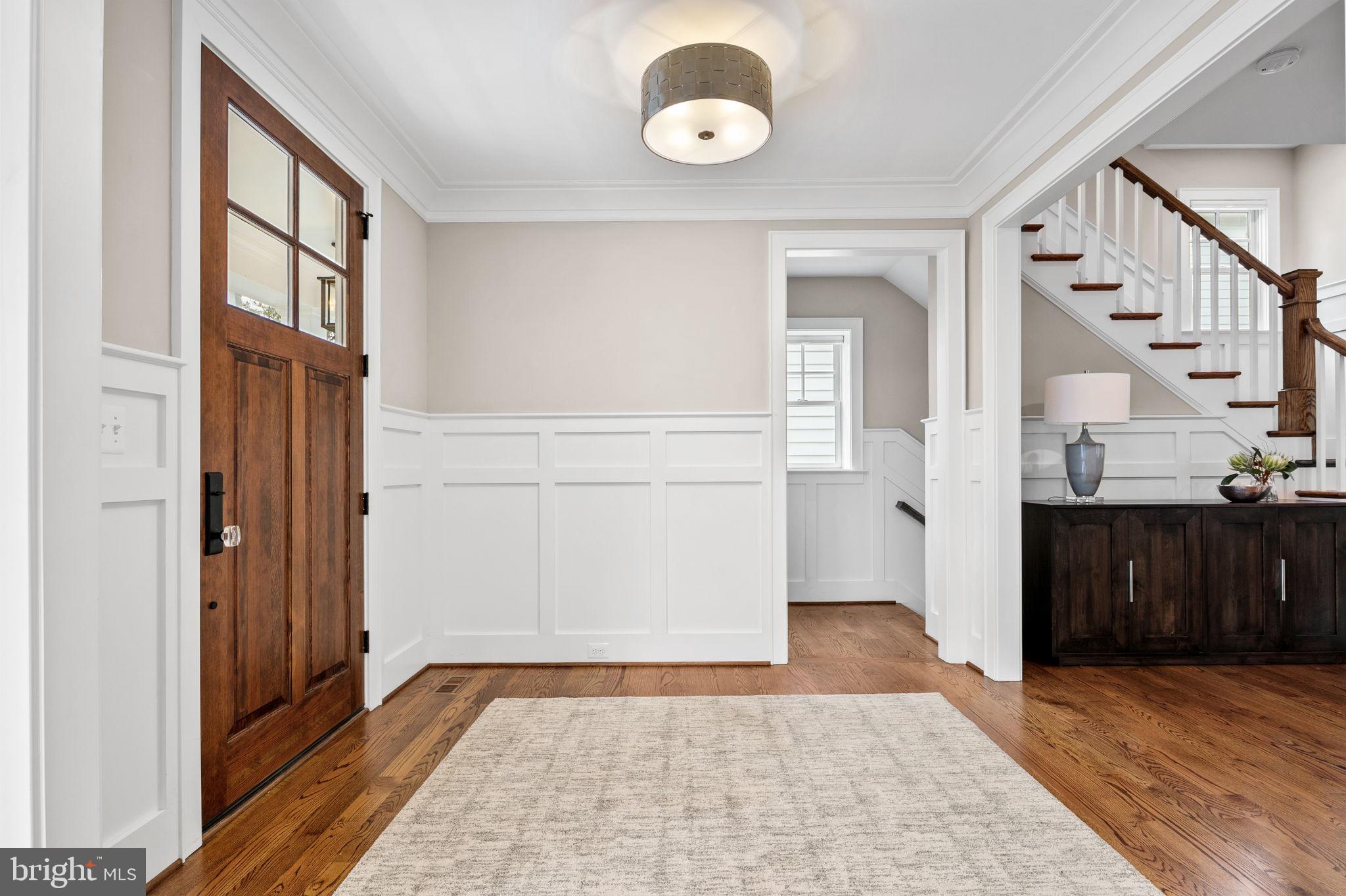 LEE HEIGHTS - Residential