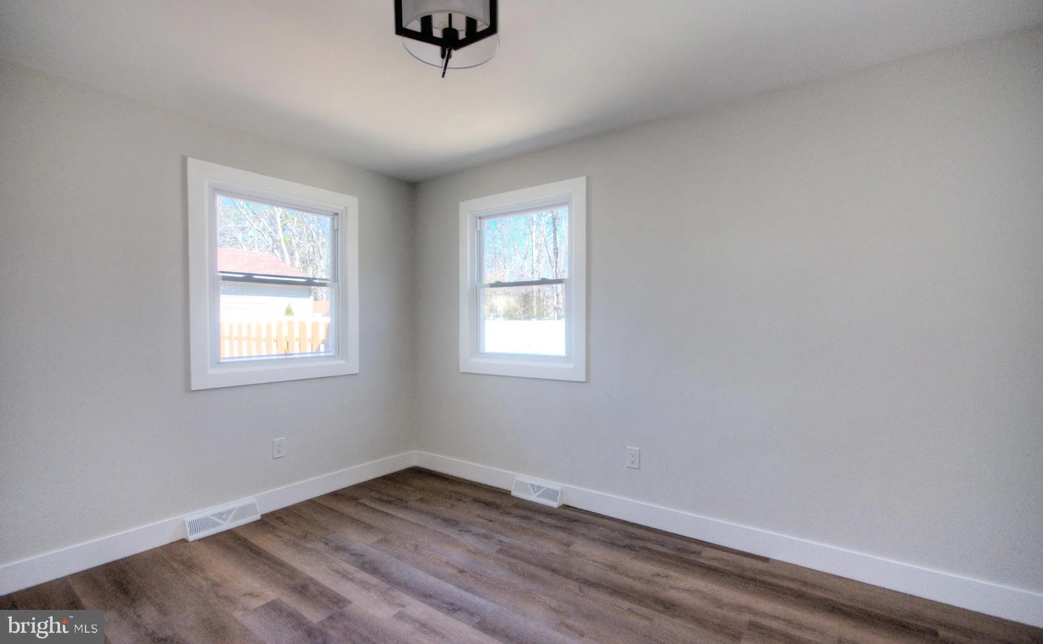 Egg Harbor Township, New Jersey 08234, United States, 3 Bedrooms Bedrooms, ,1 BathroomBathrooms,Residential,Active,95631