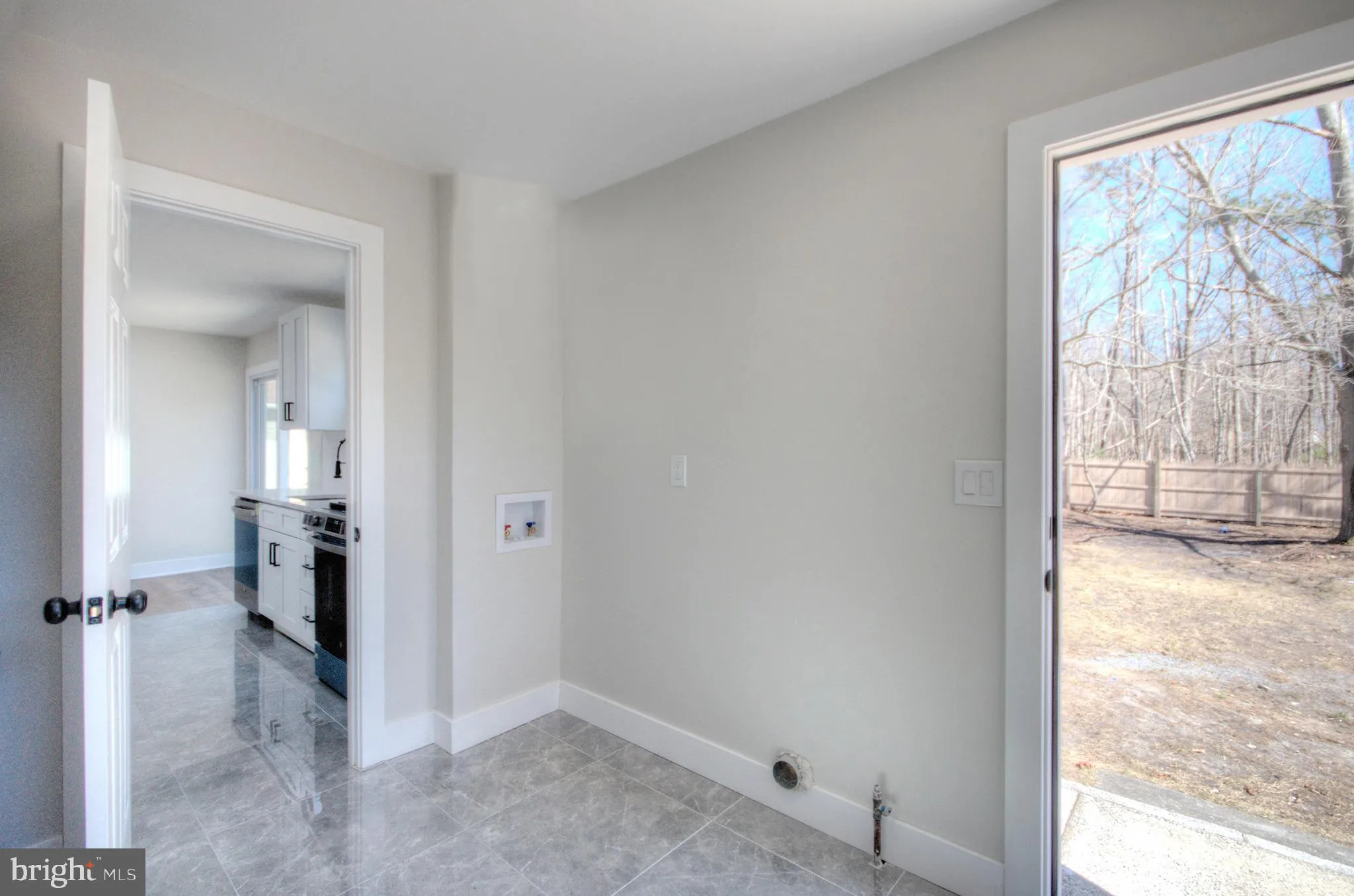 Egg Harbor Township, New Jersey 08234, United States, 3 Bedrooms Bedrooms, ,1 BathroomBathrooms,Residential,Active,95631