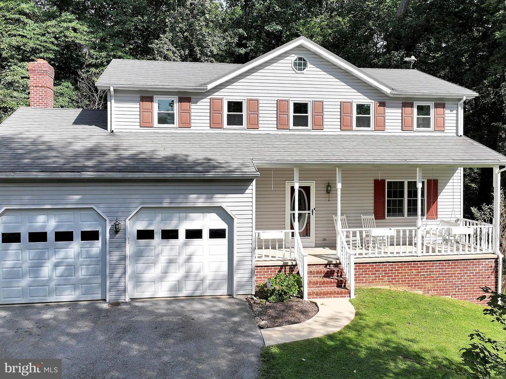 Photo of 5460 Ridge Road, ELIZABETHTOWN, PA 17022 (MLS # PADA2048360)