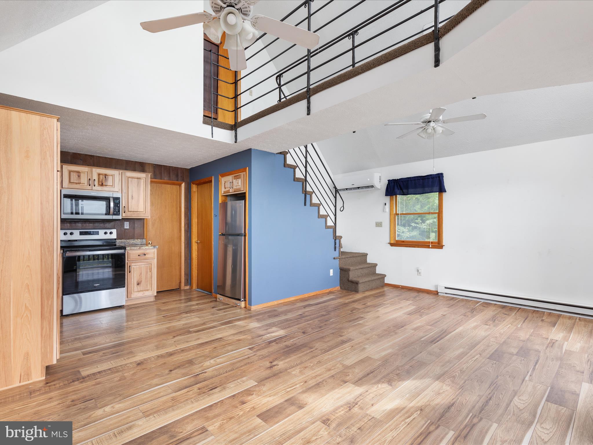 HIGH MOUNTAIN ORCHARDS - Residential