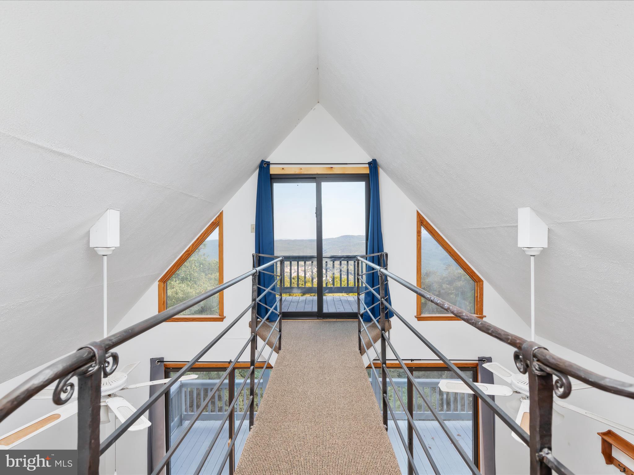 HIGH MOUNTAIN ORCHARDS - Residential