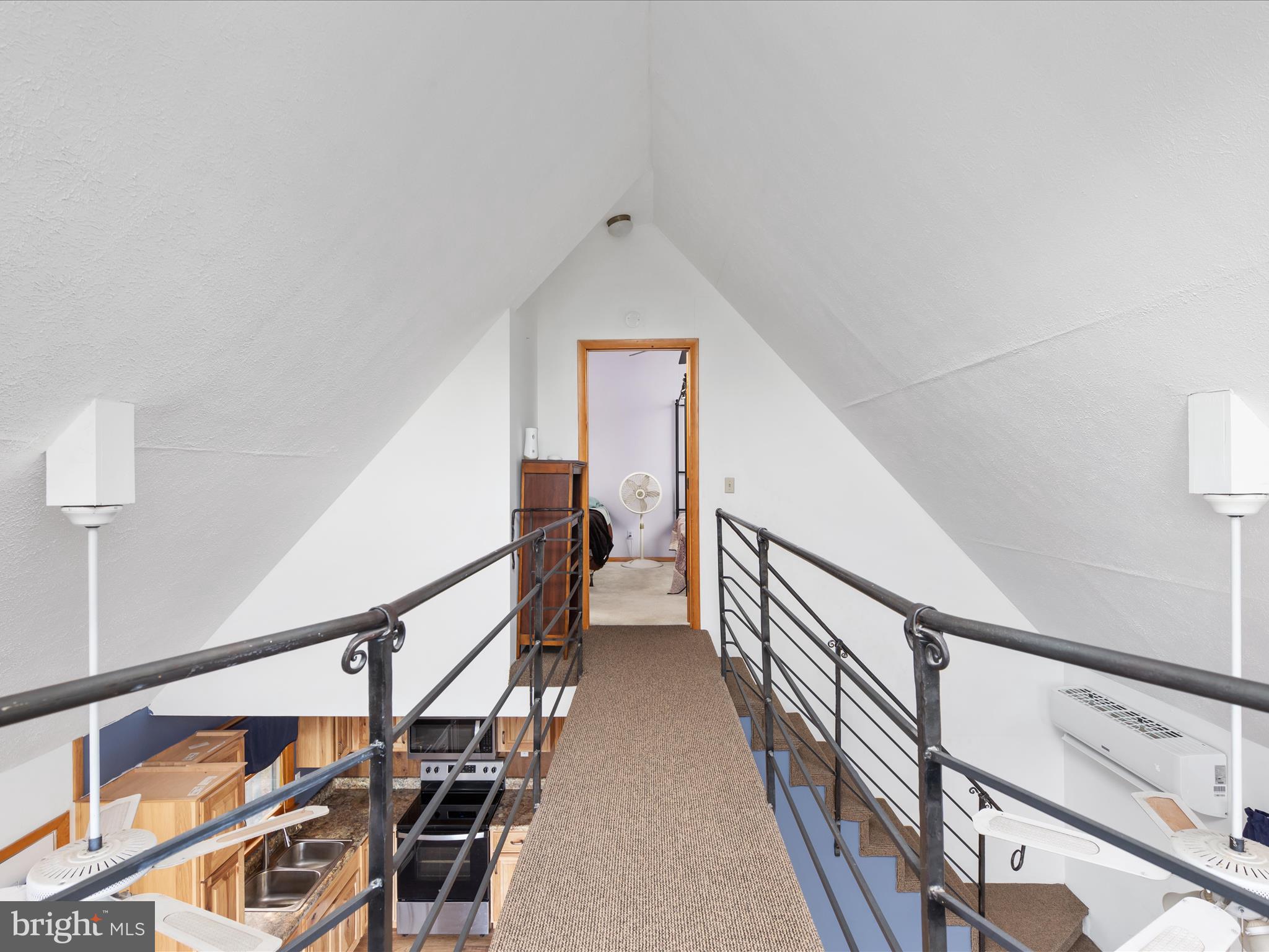 HIGH MOUNTAIN ORCHARDS - Residential